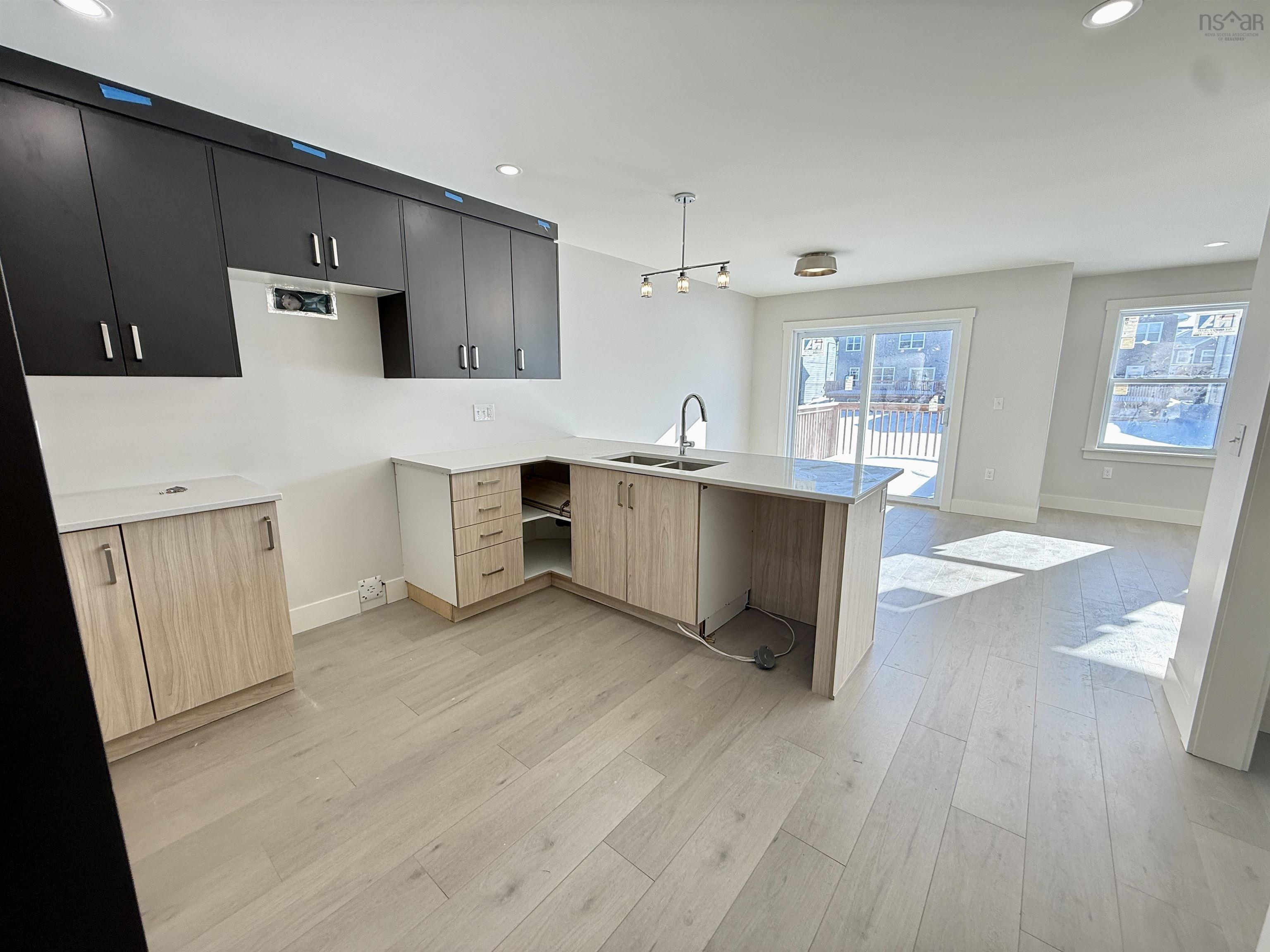 $699,994.00: 15 Brick Lane, Halifax