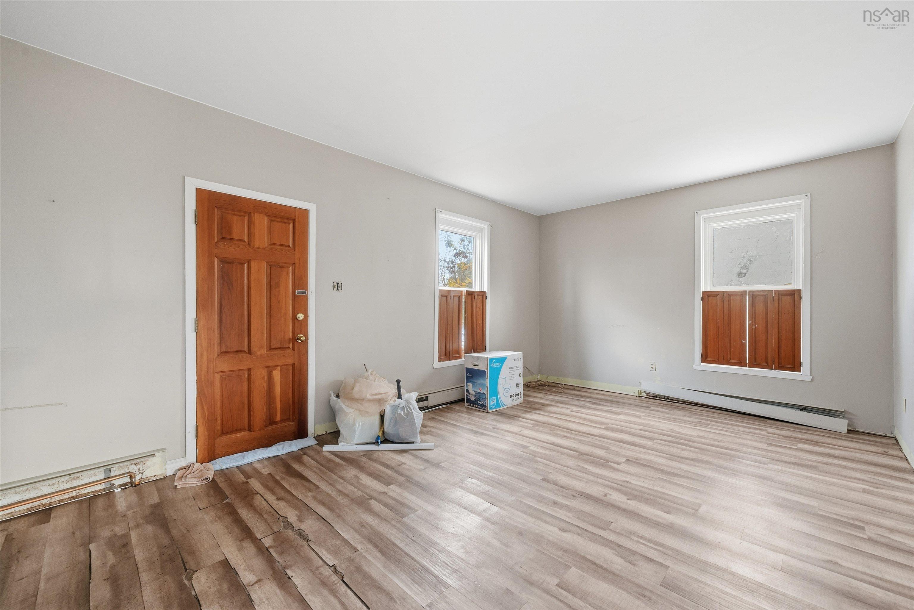 $255,000.00: 544 Wilson Street, Windsor