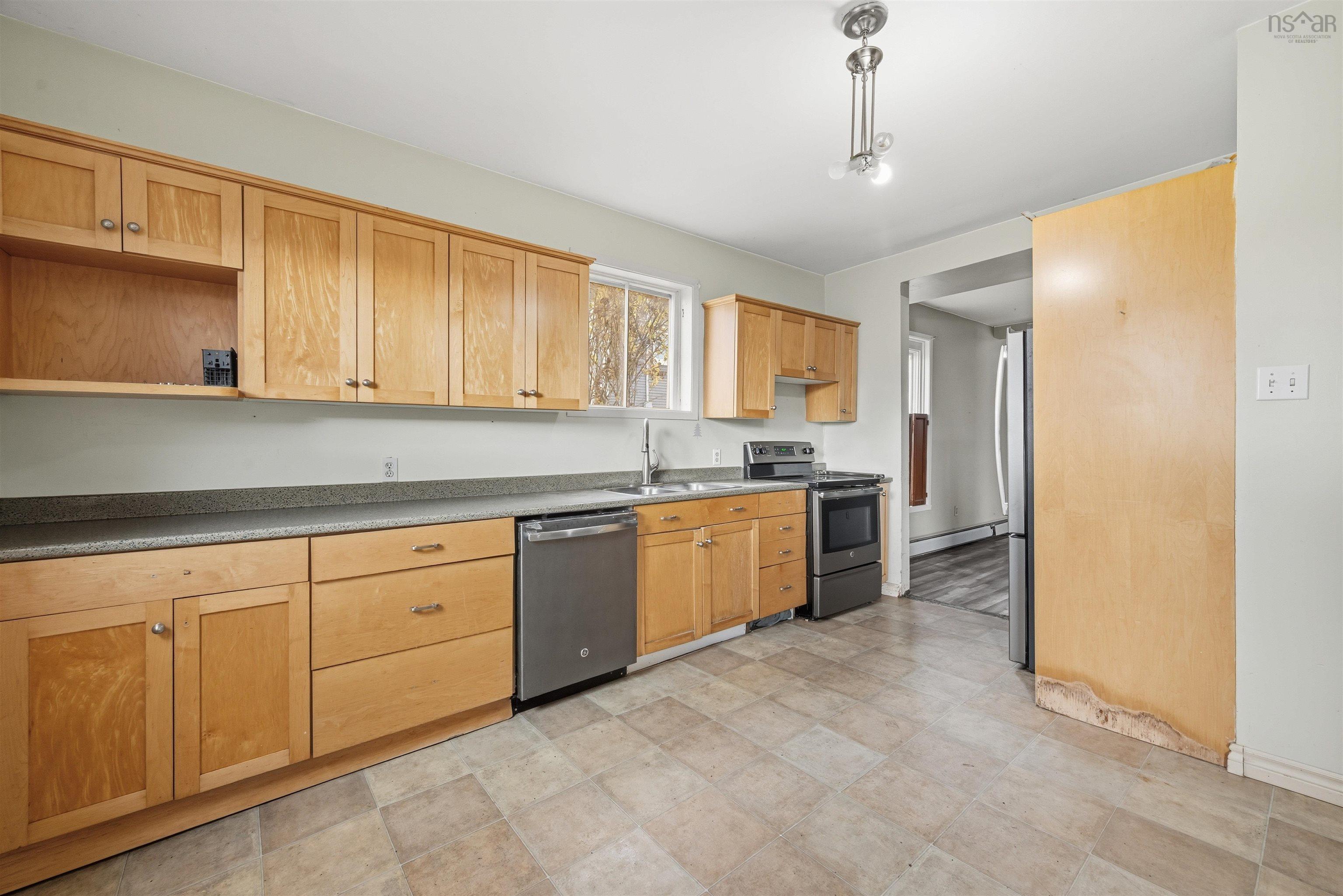 $255,000.00: 544 Wilson Street, Windsor