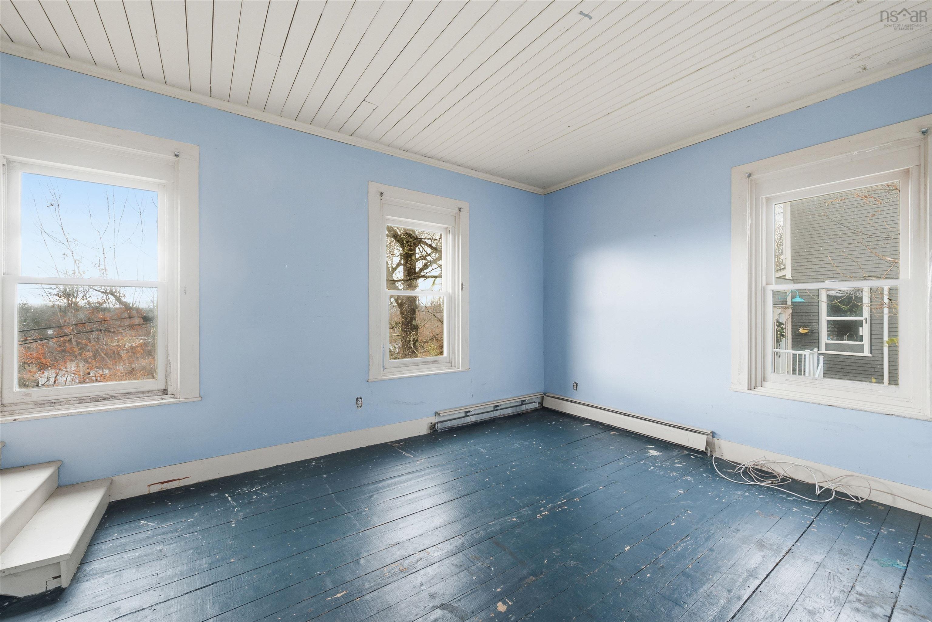 $255,000.00: 544 Wilson Street, Windsor