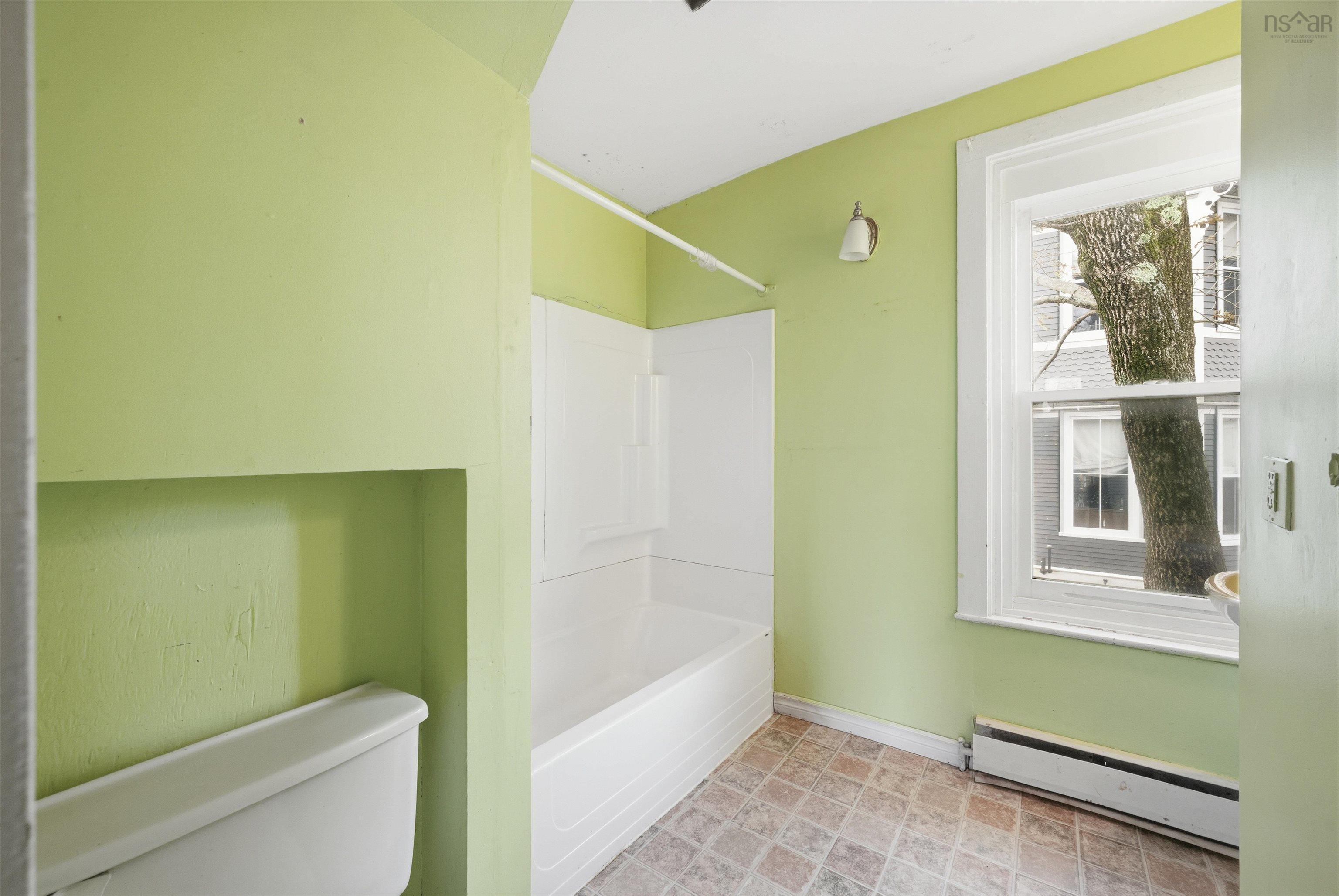 $255,000.00: 544 Wilson Street, Windsor