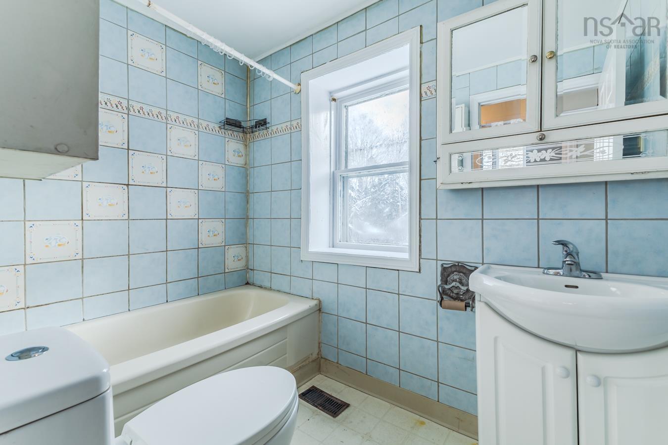 $229,000.00: 136 Kennedy Road, Brookfield