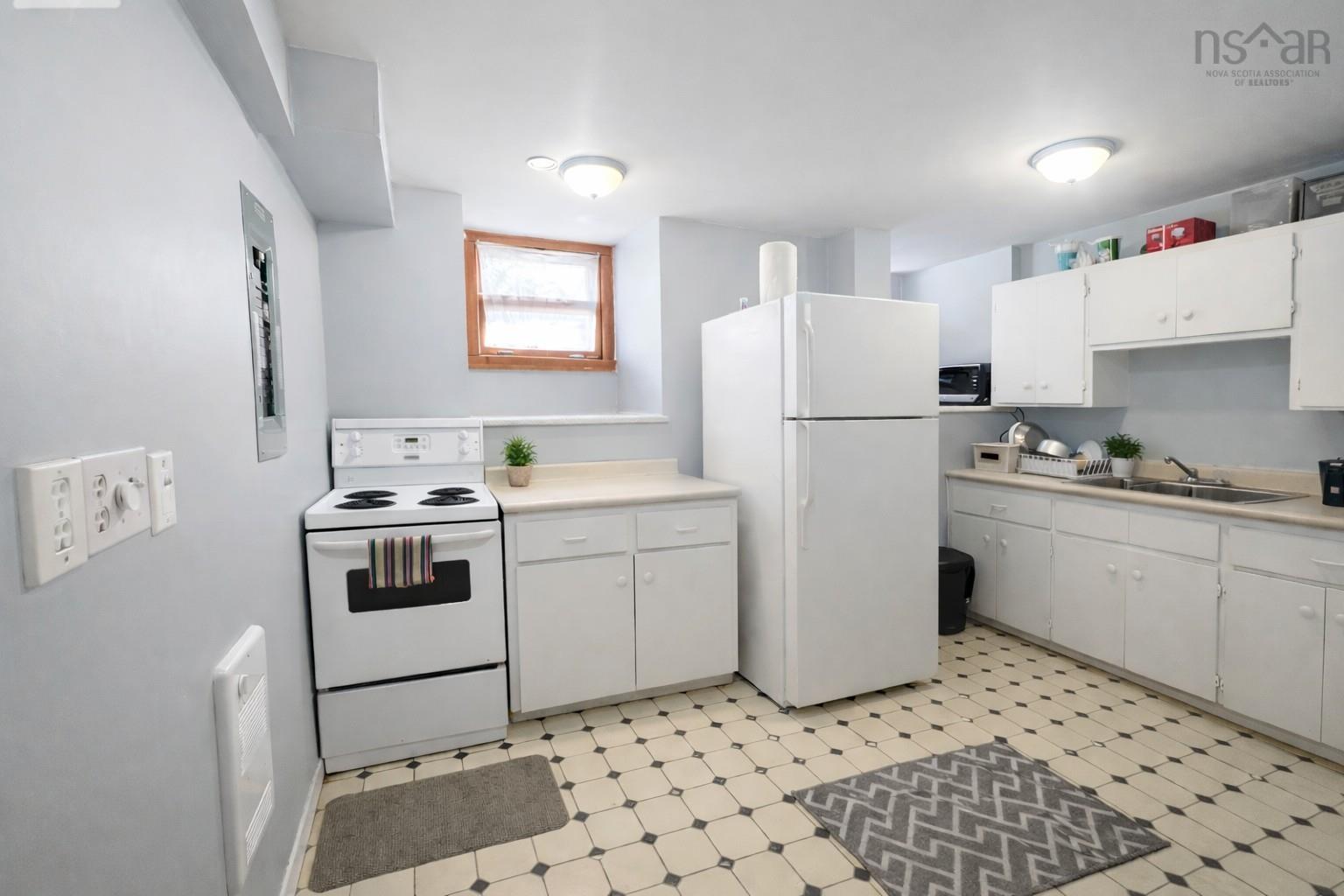 5571 Fenwick Street, Halifax Peninsula, NS (MLS 202602006)