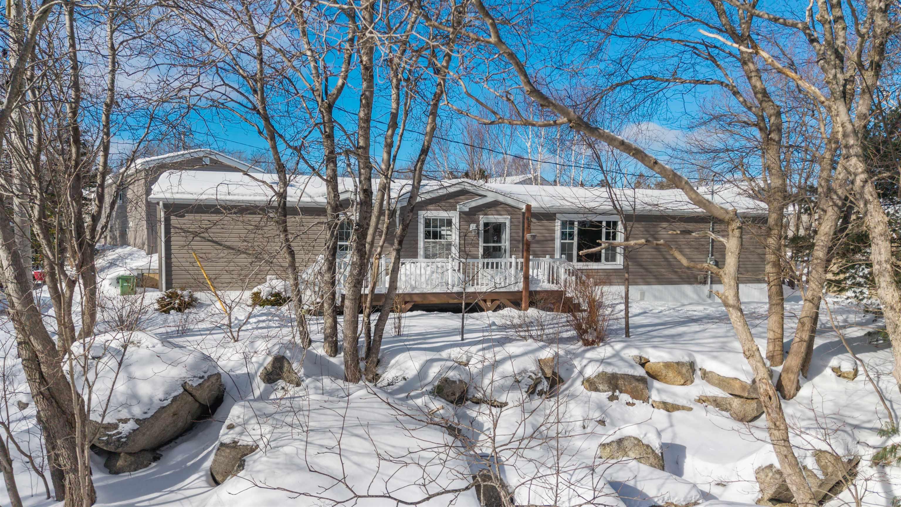 25 High Road, Lakeside, NS (MLS 202602007)