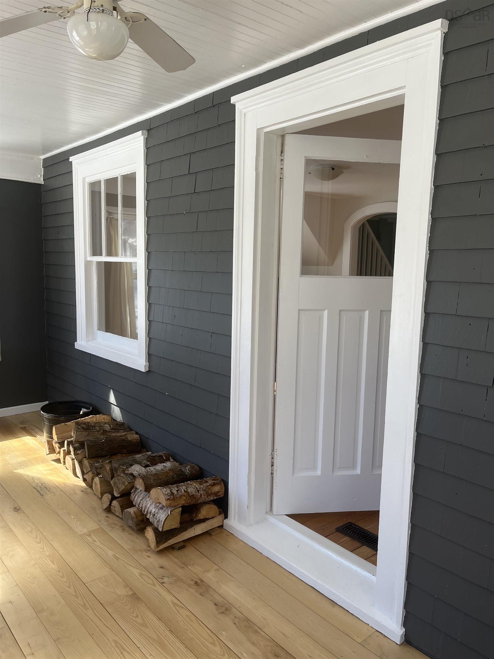 $299,900.00: 120 Old Port Mouton Road, Liverpool