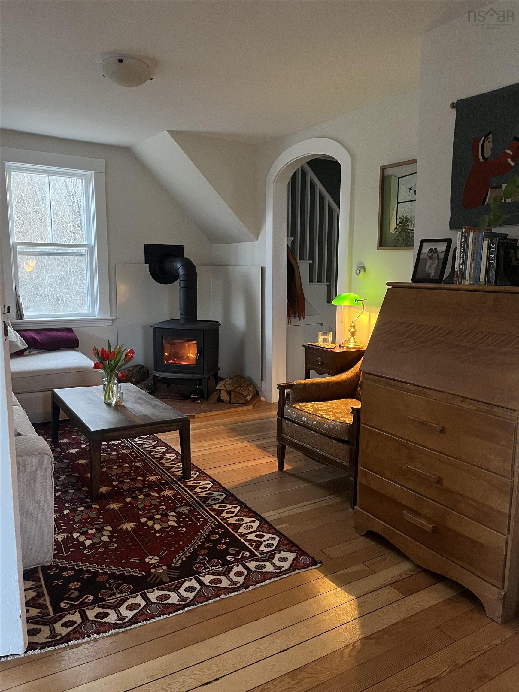 $299,900.00: 120 Old Port Mouton Road, Liverpool