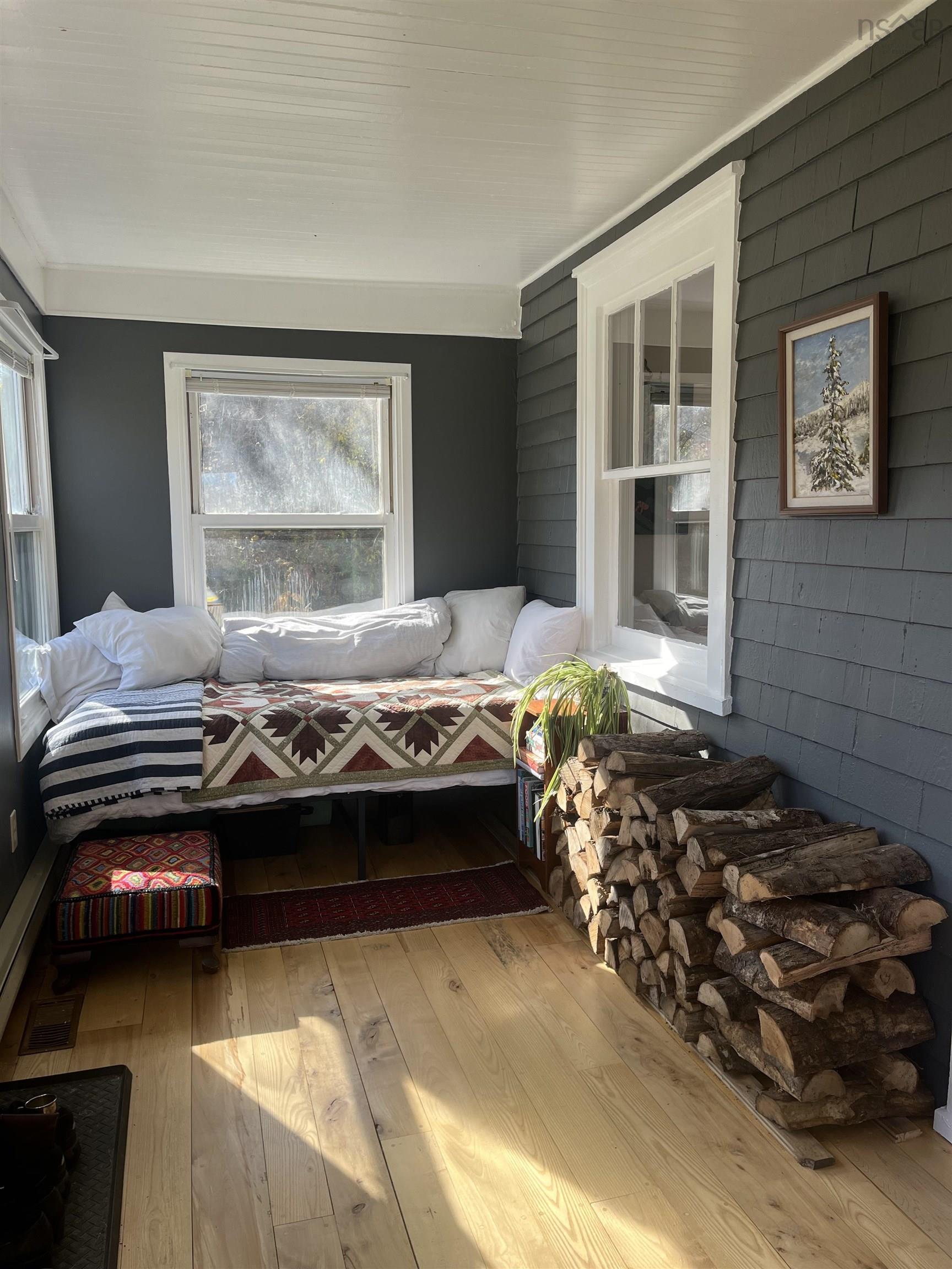 $299,900.00: 120 Old Port Mouton Road, Liverpool