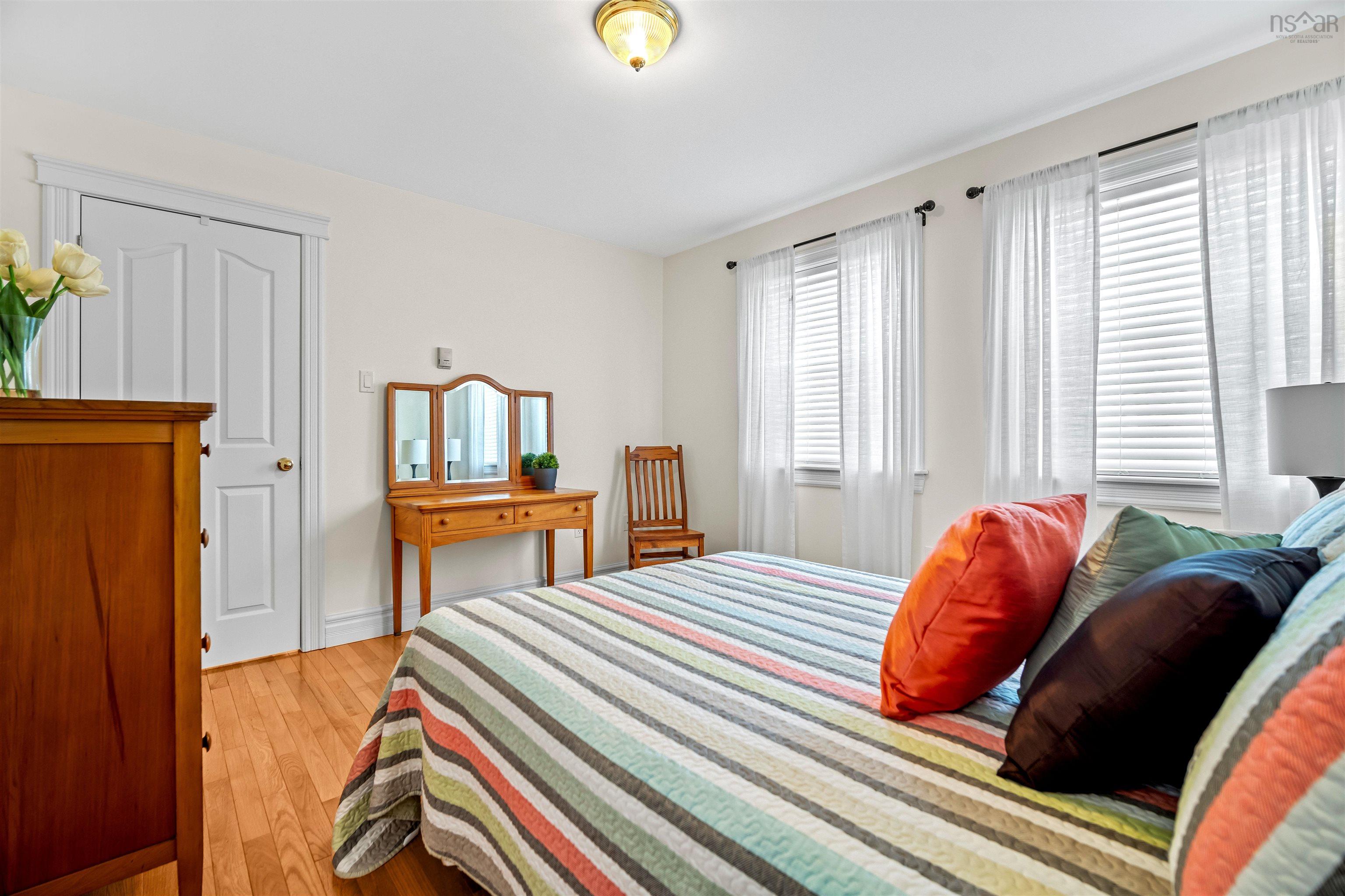 $759,900.00: 677 Westwood Boulevard, Upper Tantallon