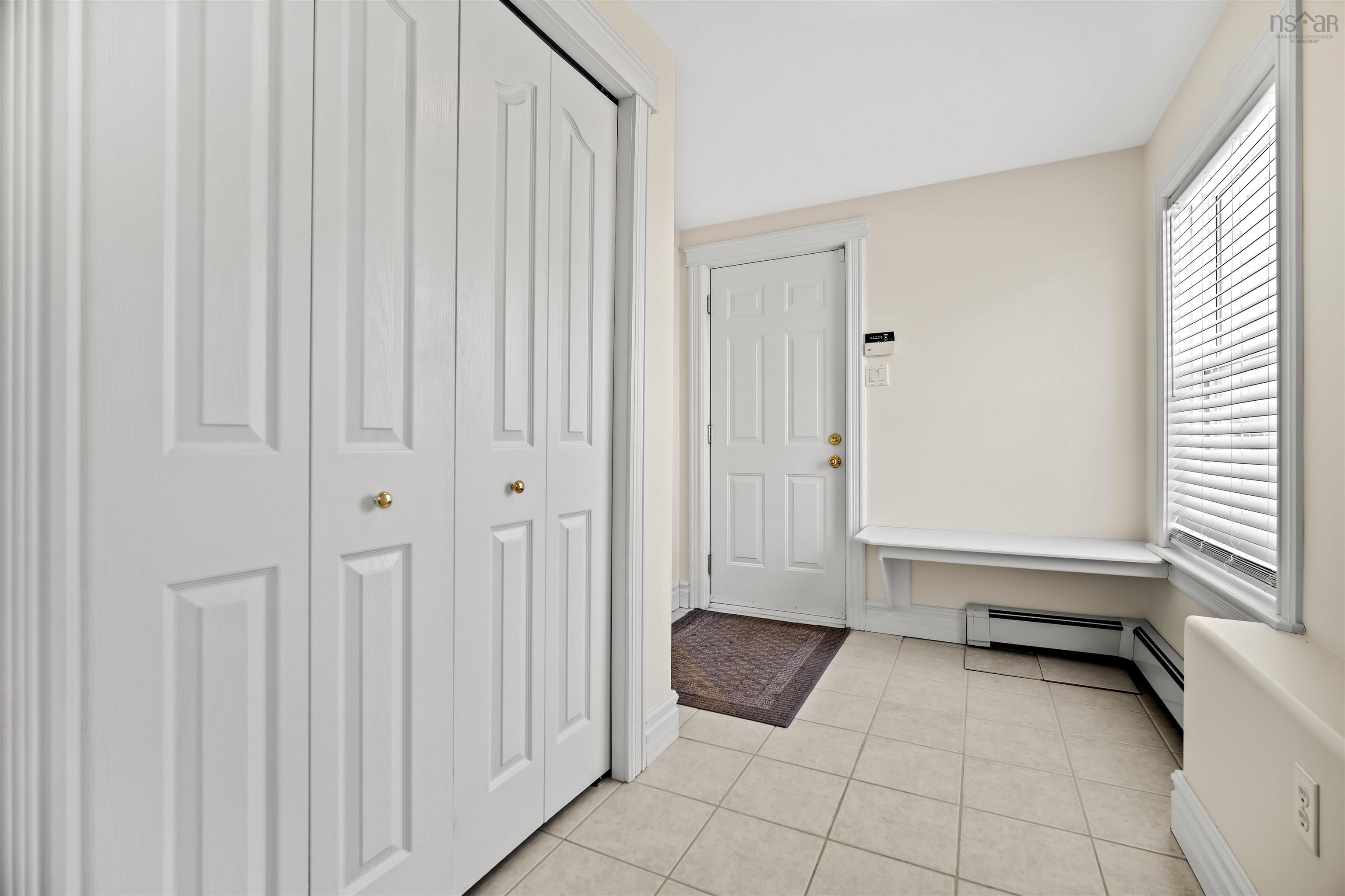 $759,900.00: 677 Westwood Boulevard, Upper Tantallon