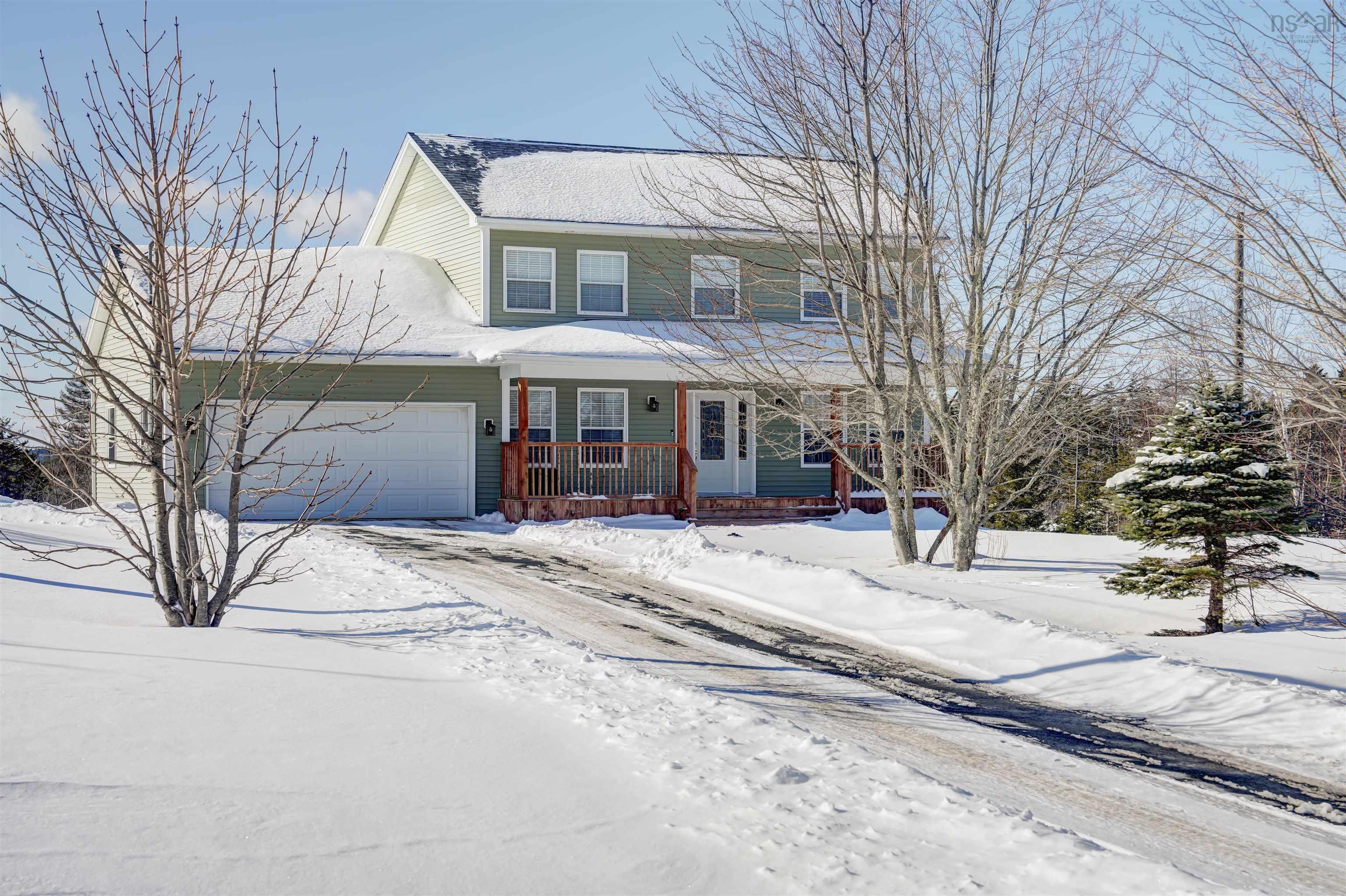 $759,900.00: 677 Westwood Boulevard, Upper Tantallon