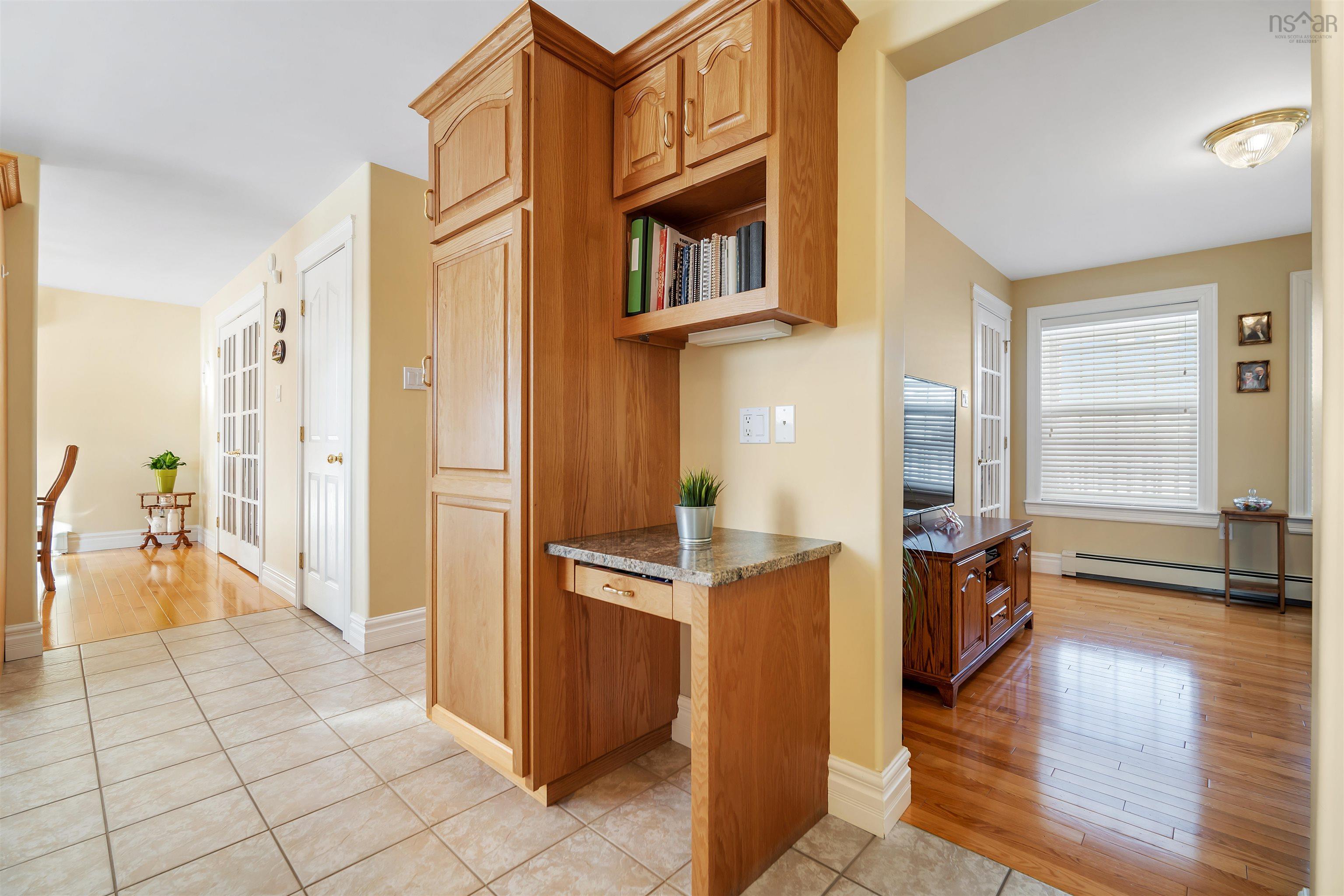 $759,900.00: 677 Westwood Boulevard, Upper Tantallon