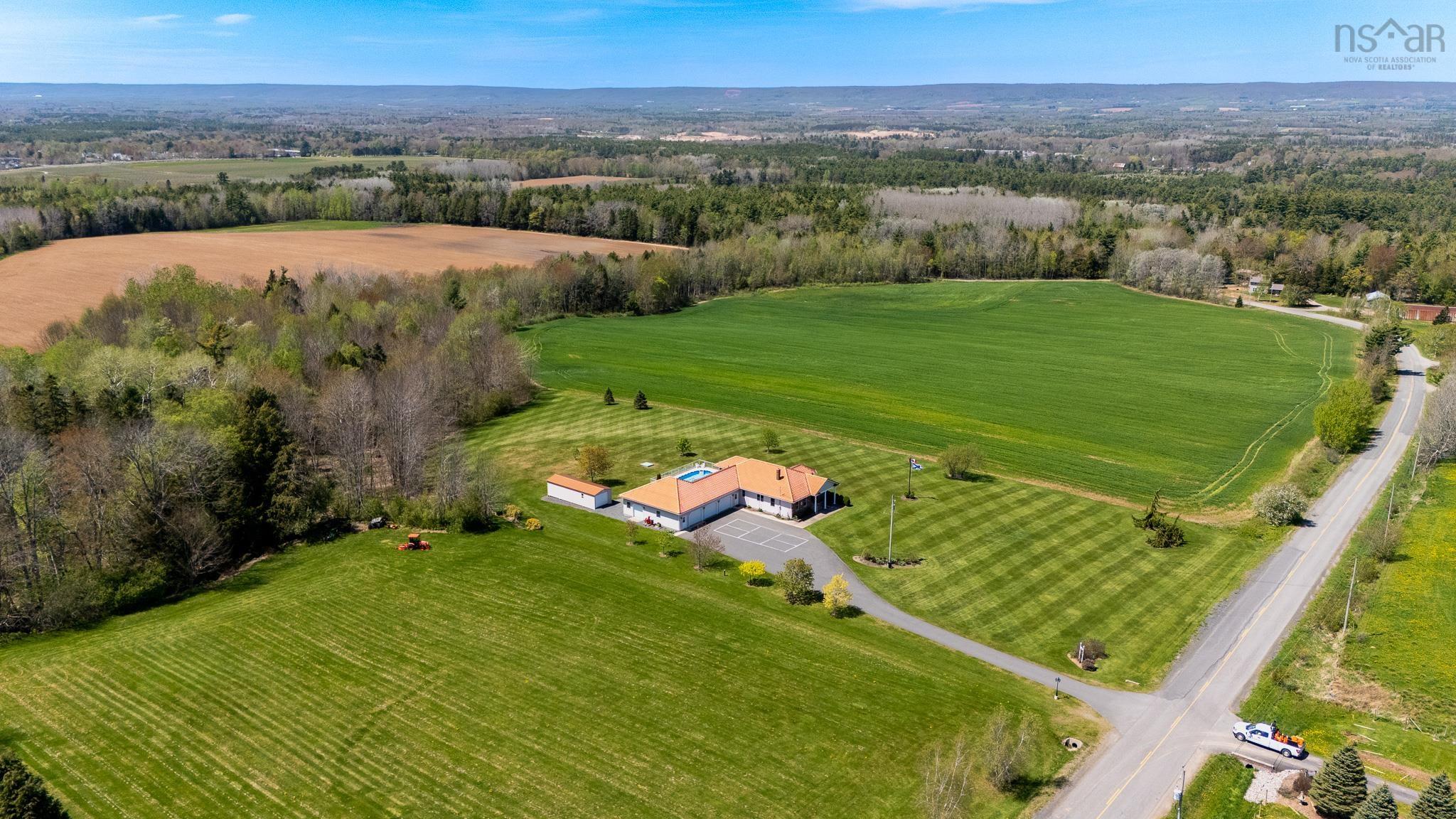 $999,000.00: 1153 Lockhart Mountain Road, Coldbrook