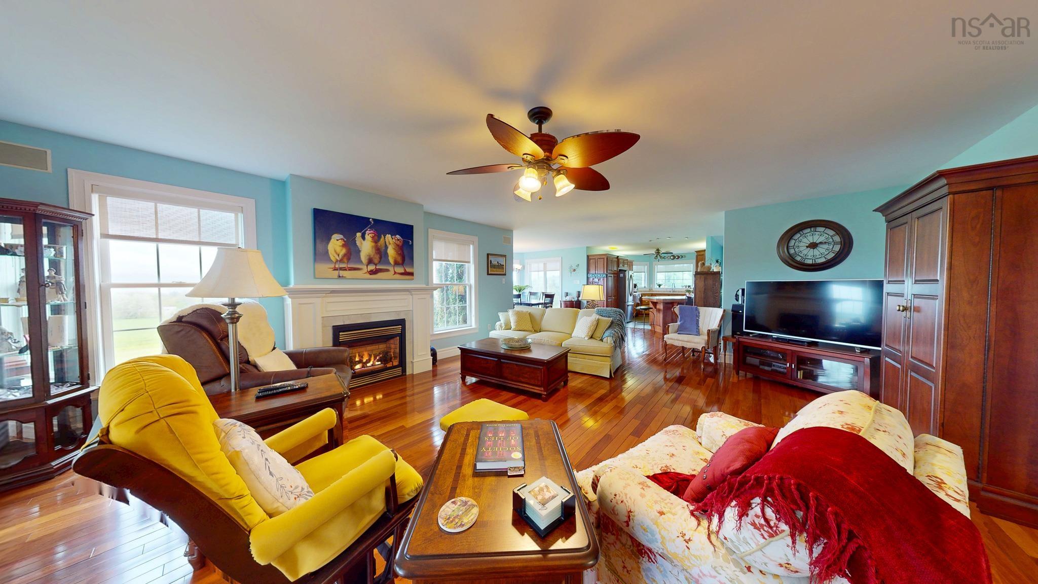 $999,000.00: 1153 Lockhart Mountain Road, Coldbrook