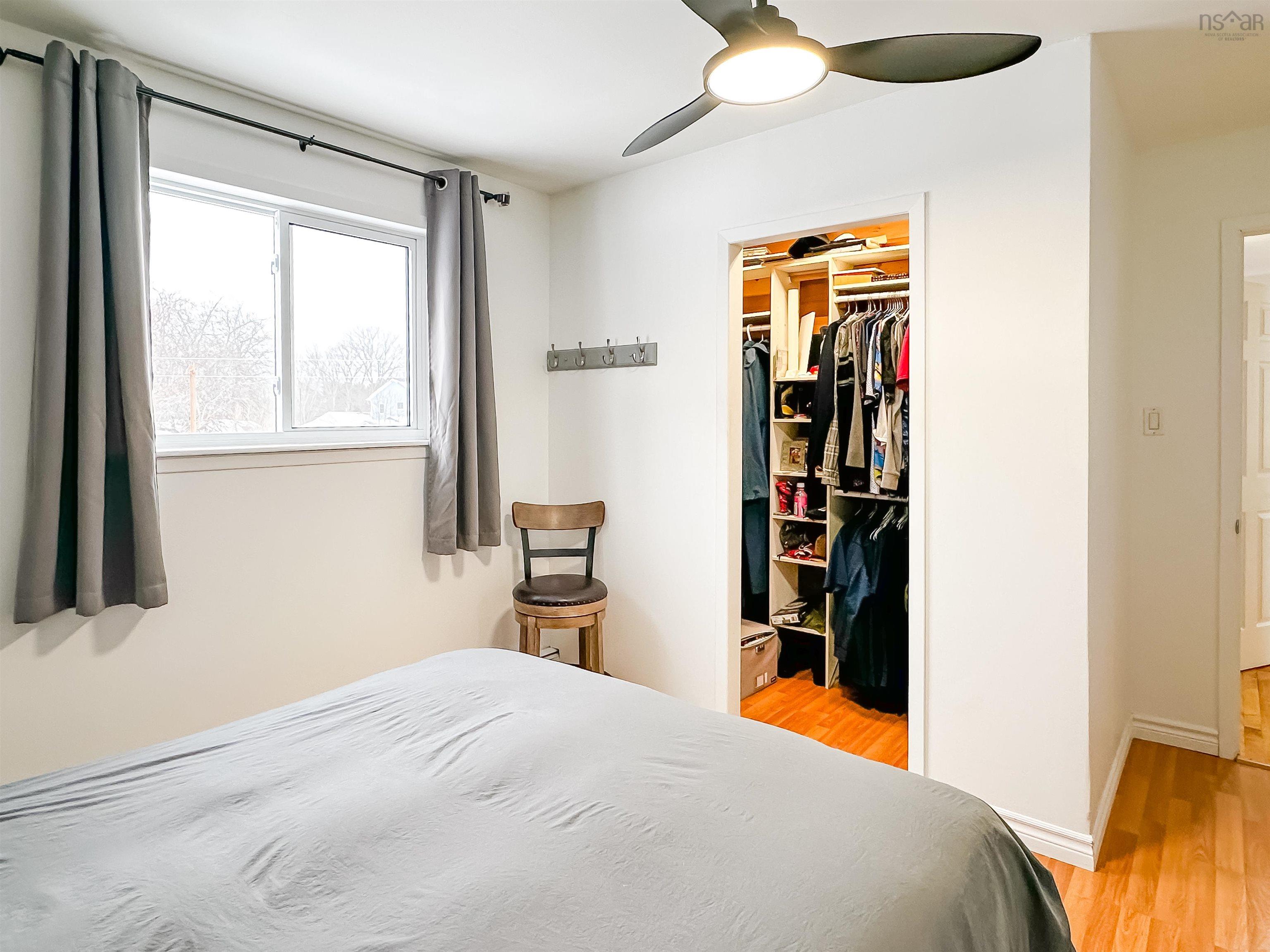 $399,900.00: 352 Moody Court, Kingston