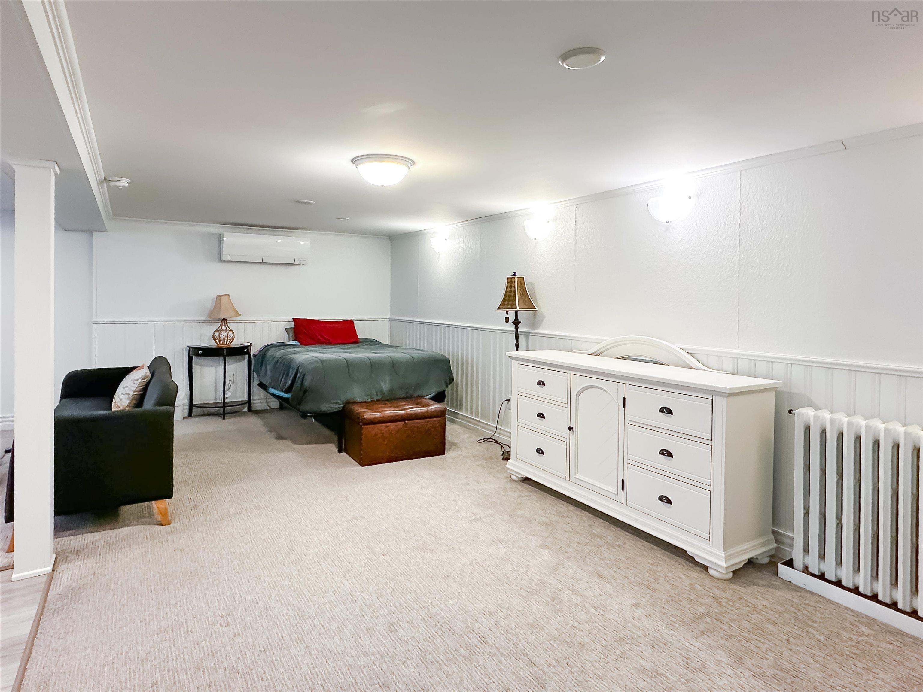 $399,900.00: 352 Moody Court, Kingston