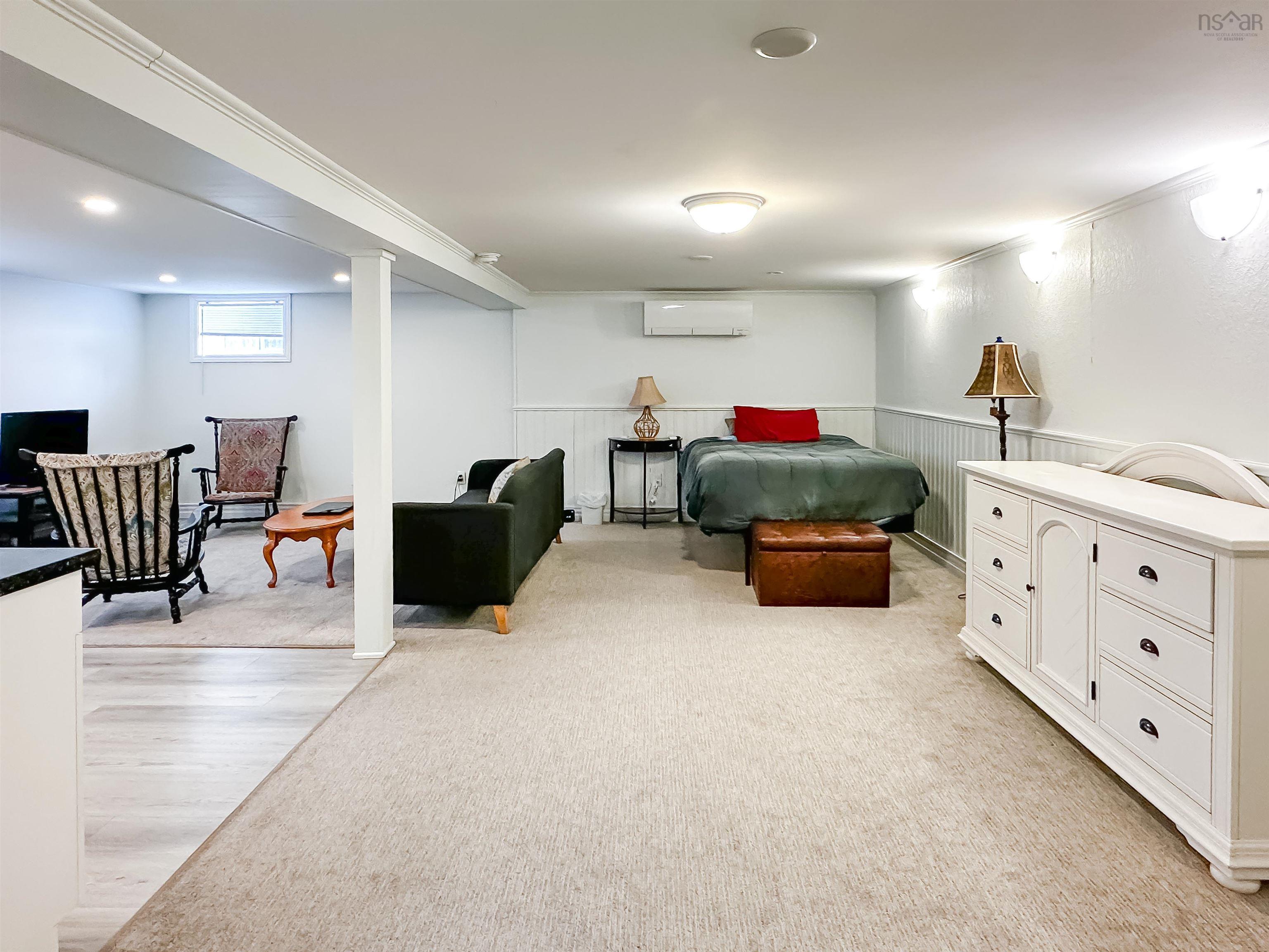 $399,900.00: 352 Moody Court, Kingston