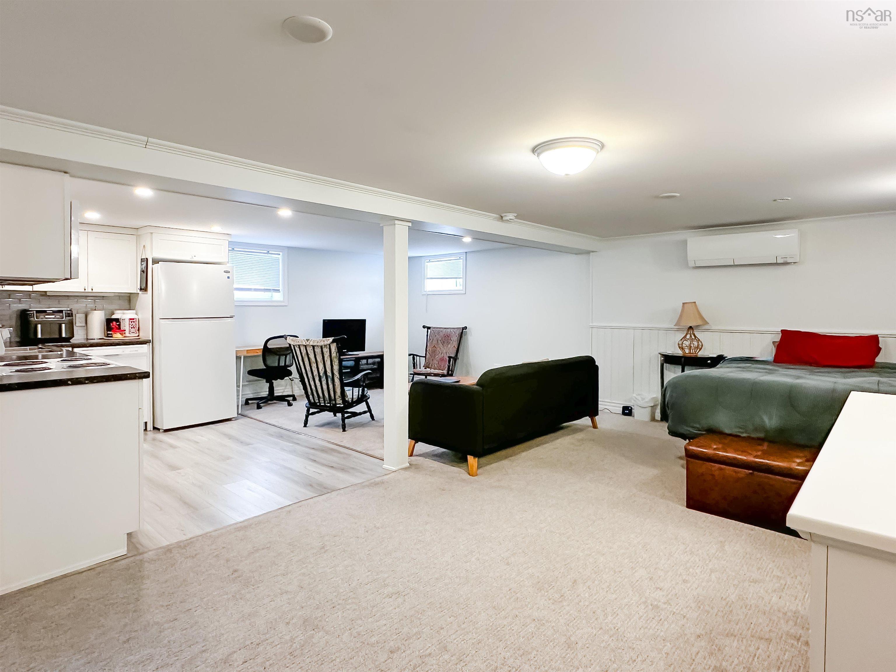 $399,900.00: 352 Moody Court, Kingston