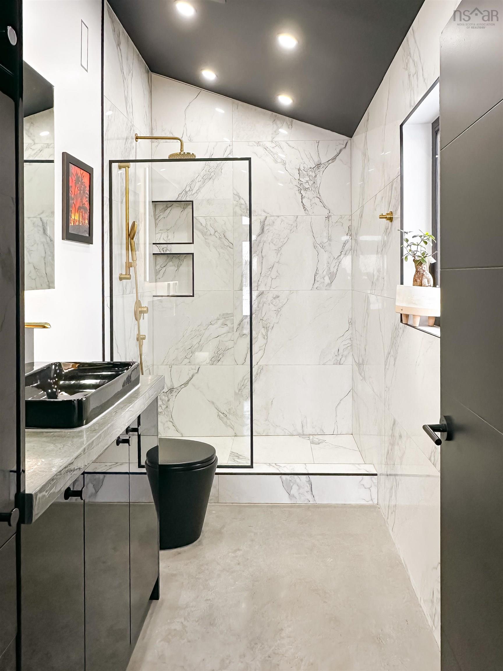 $843,900.00: 242 Heritage Way, East Uniacke