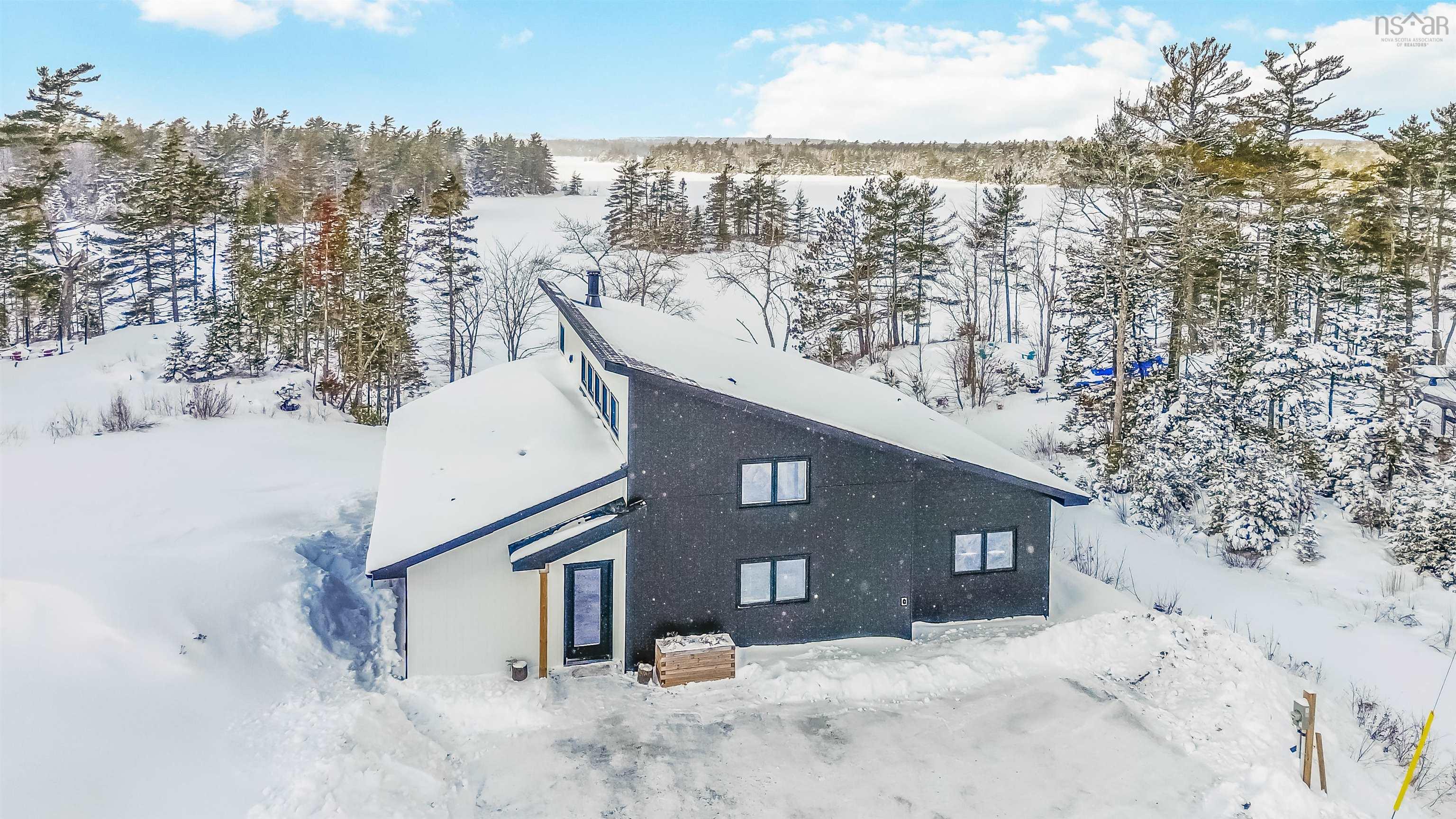 $843,900.00: 242 Heritage Way, East Uniacke