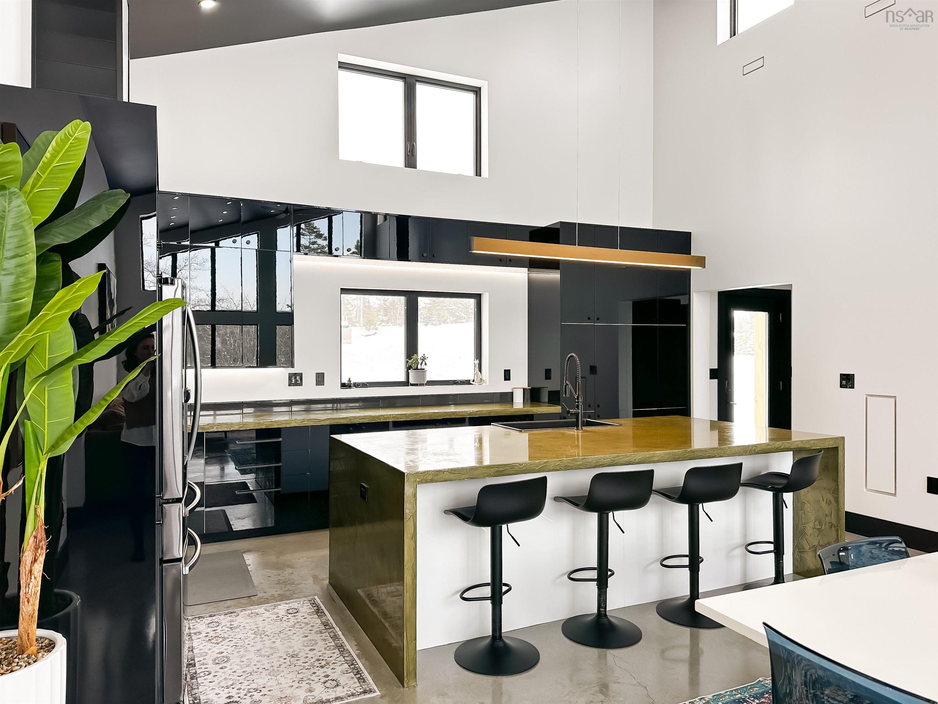 $843,900.00: 242 Heritage Way, East Uniacke