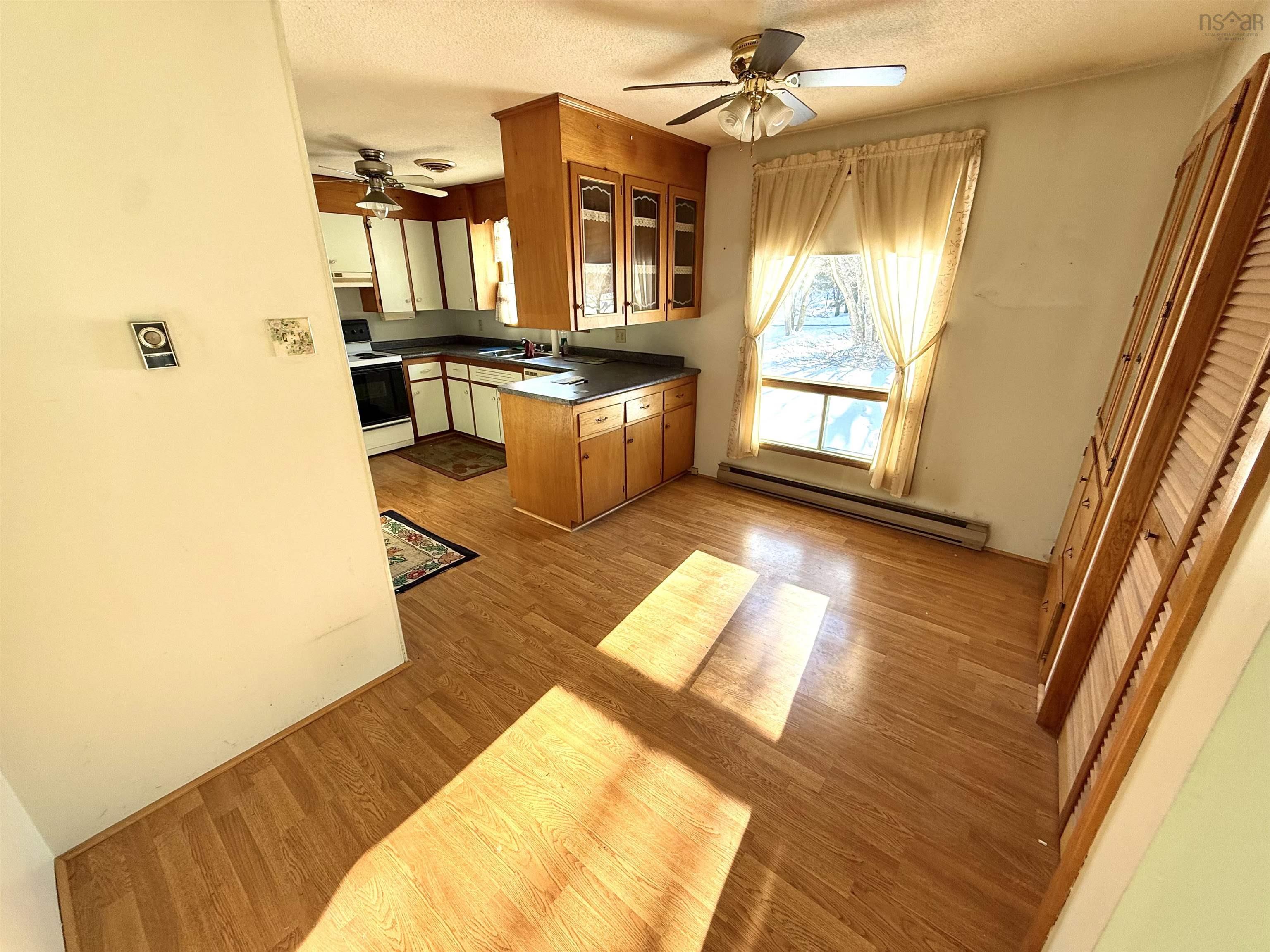 $299,900.00: 7 Birch Street, Oakhill