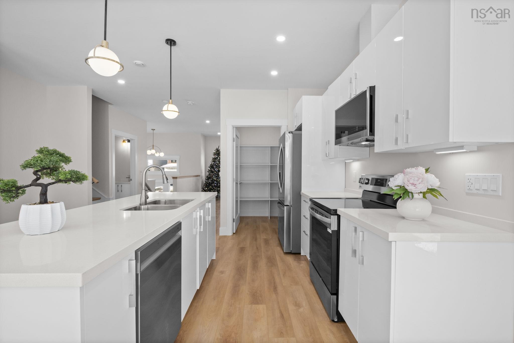 70 Pearlgarden Close, Dartmouth, NS (MLS 202602038)