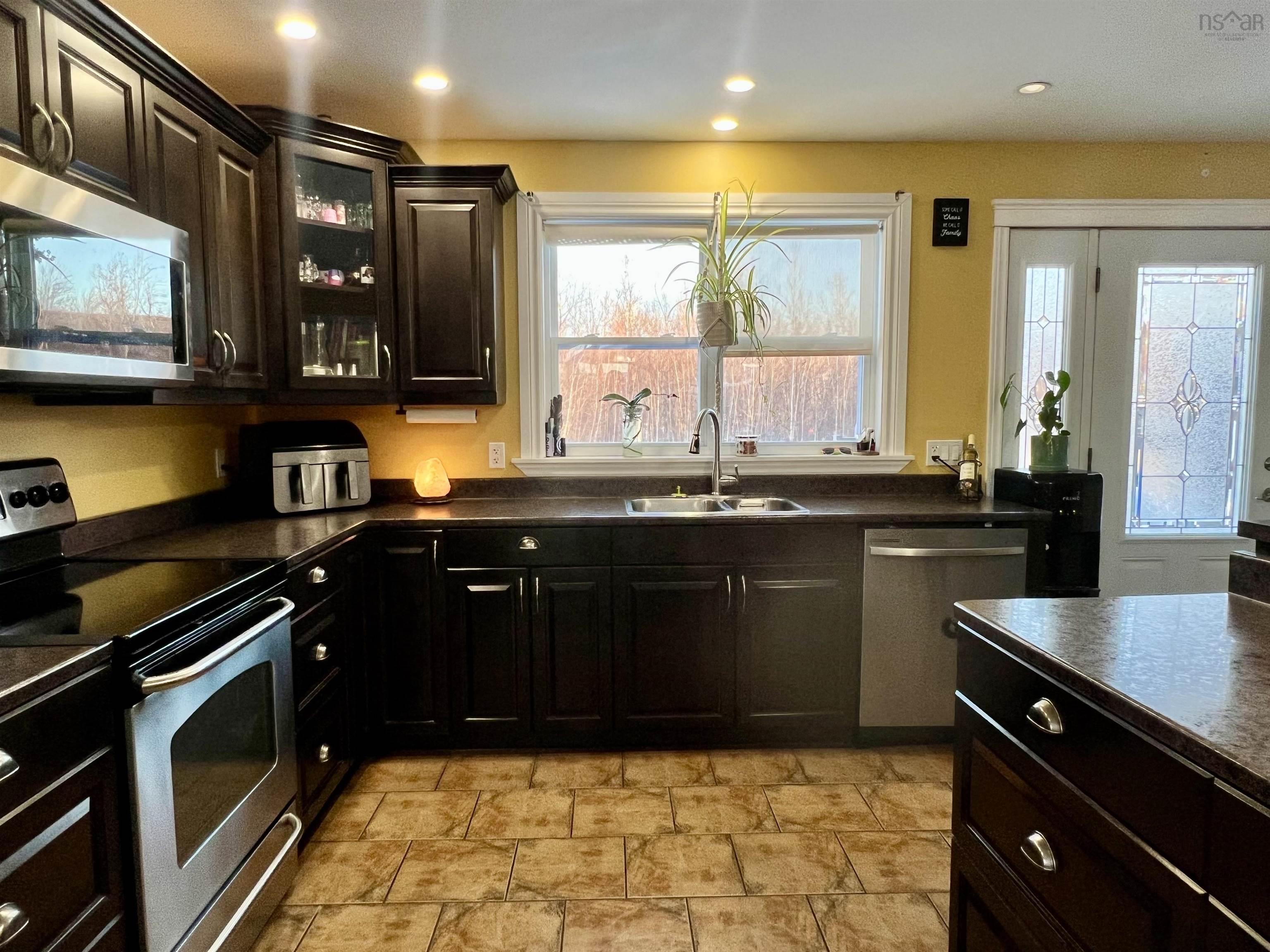 $489,000.00: 1351 Green Hill Road, Durham