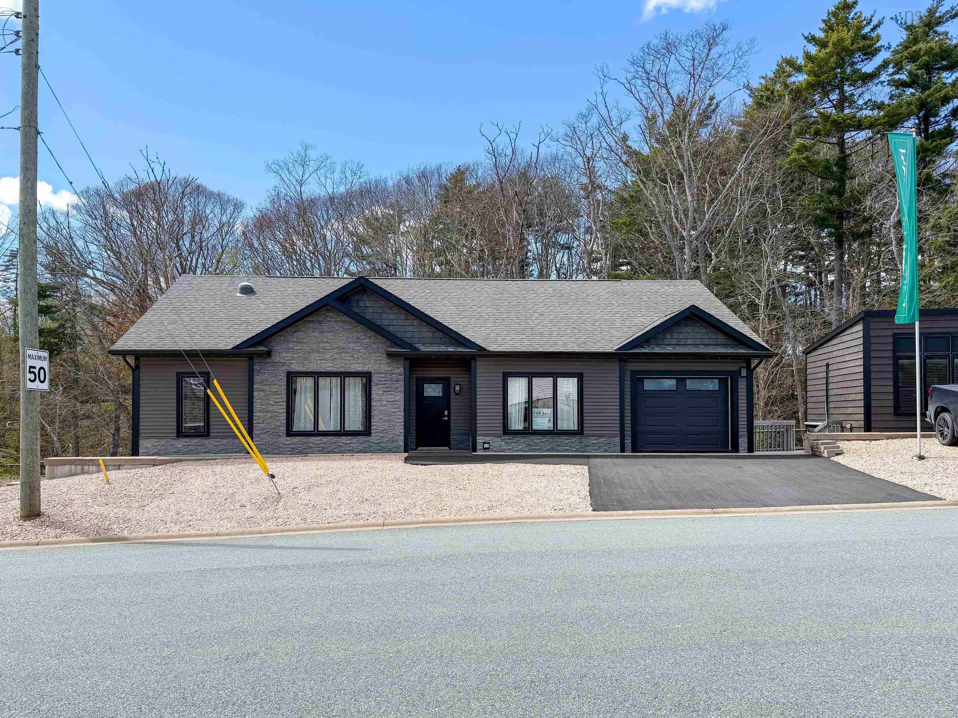 $374,900.00: 277 HAVEN Drive, Bridgewater