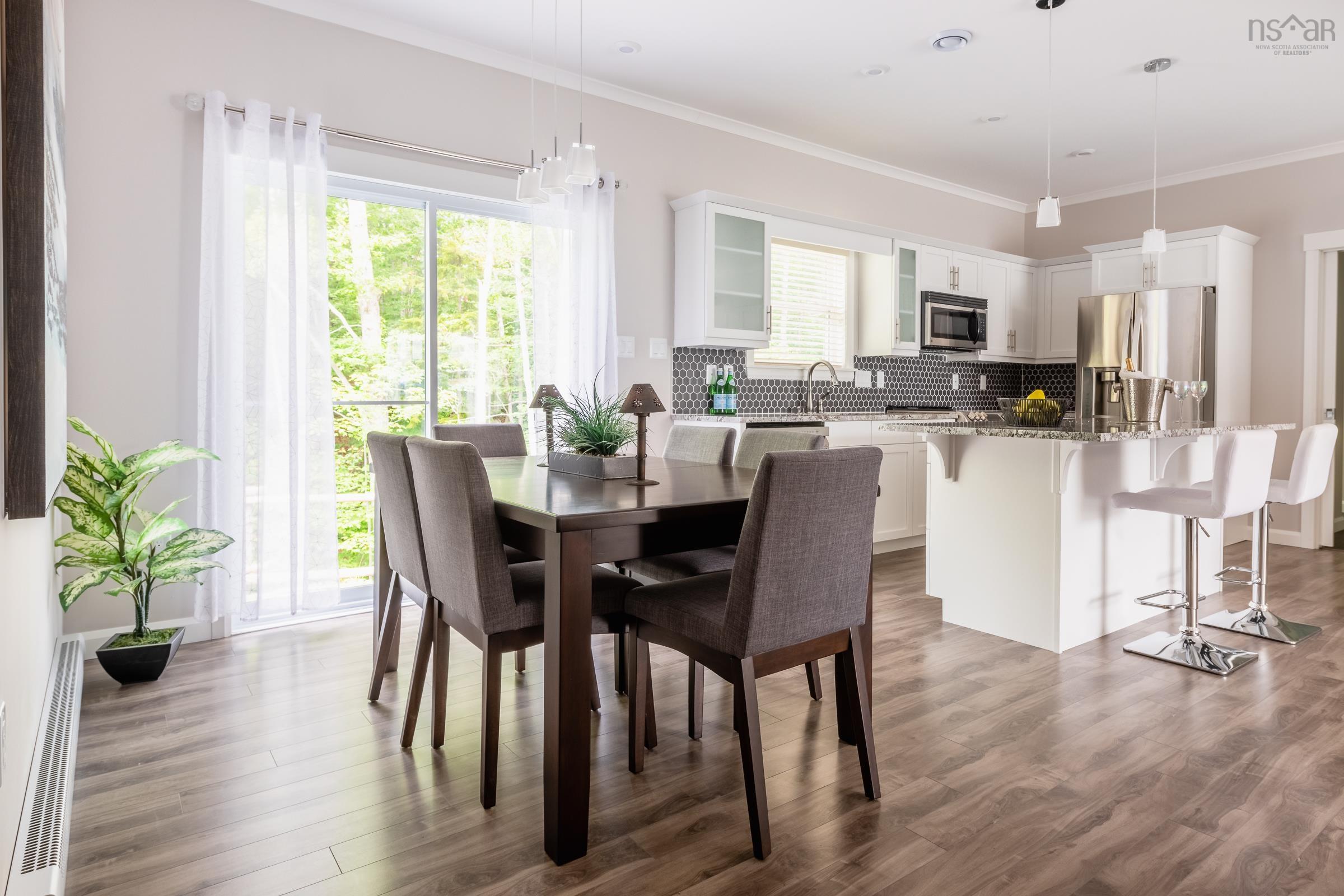 $384,900.00: 277 HAVEN Drive, Bridgewater