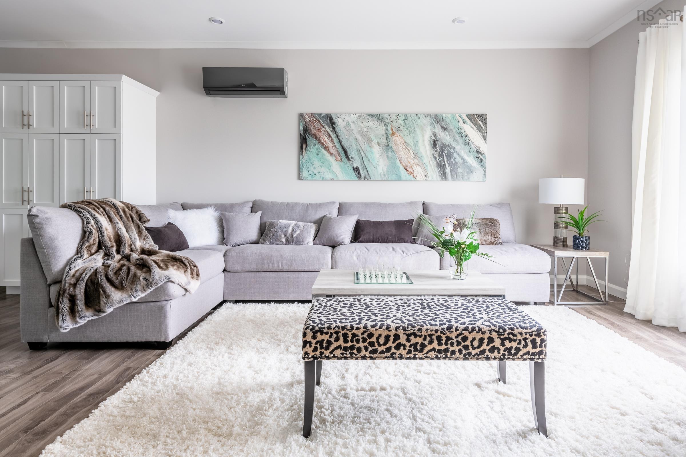 $384,900.00: 277 HAVEN Drive, Bridgewater