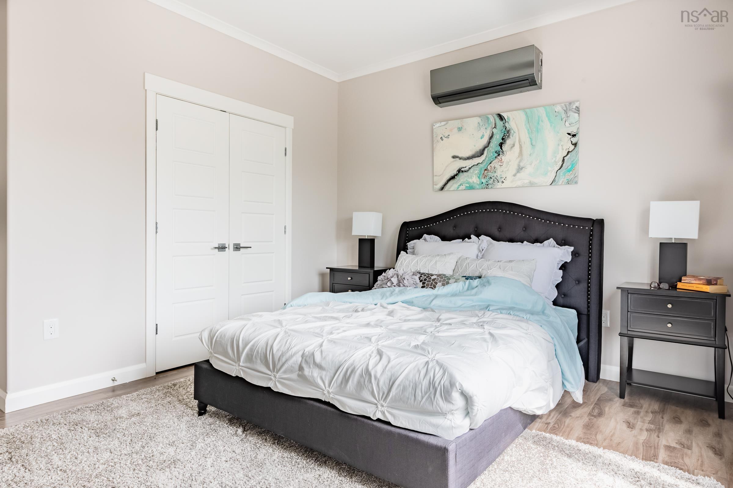 $384,900.00: 277 HAVEN Drive, Bridgewater