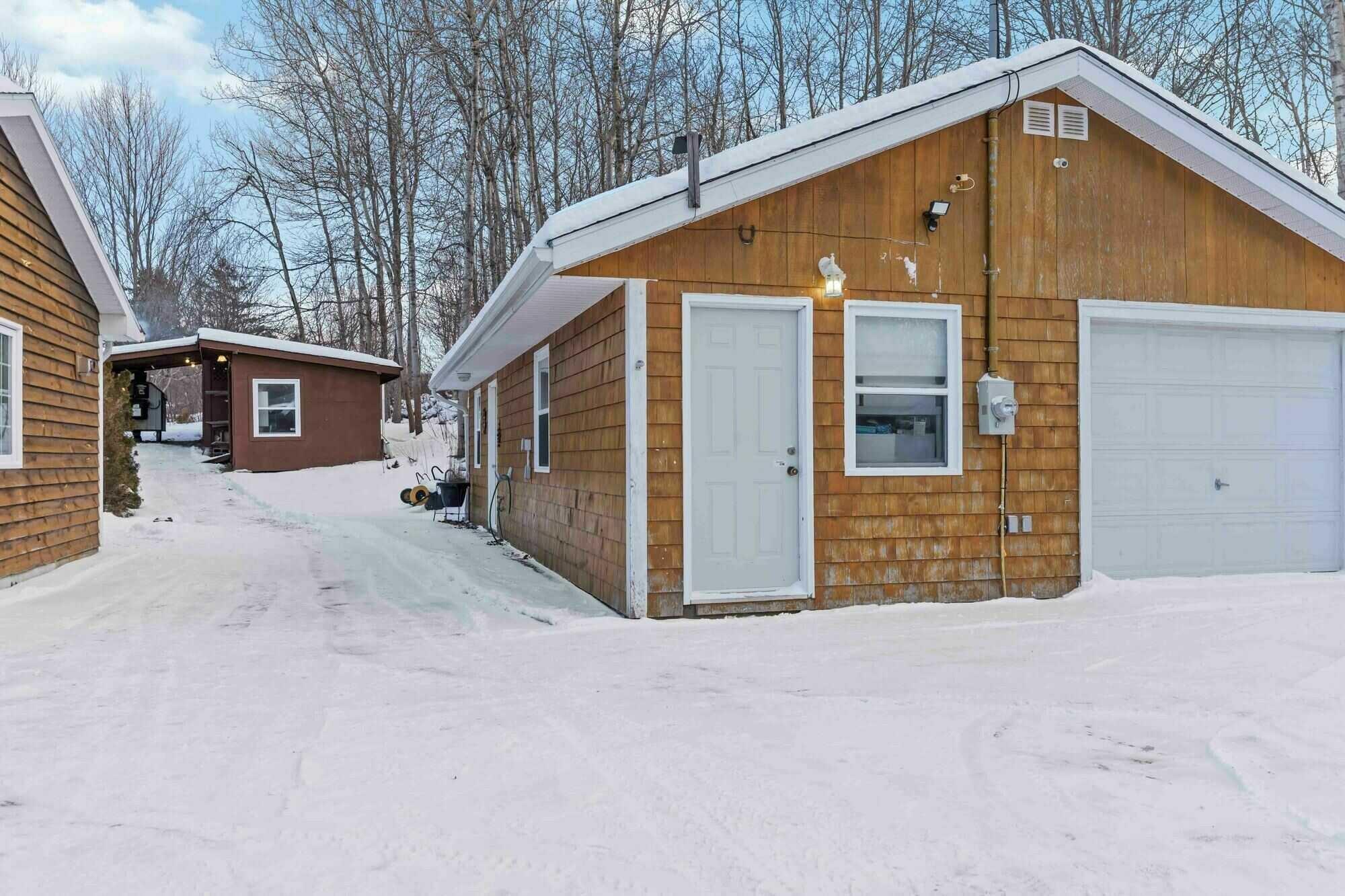 $649,900.00: 2700 Prospect Road, Cambridge