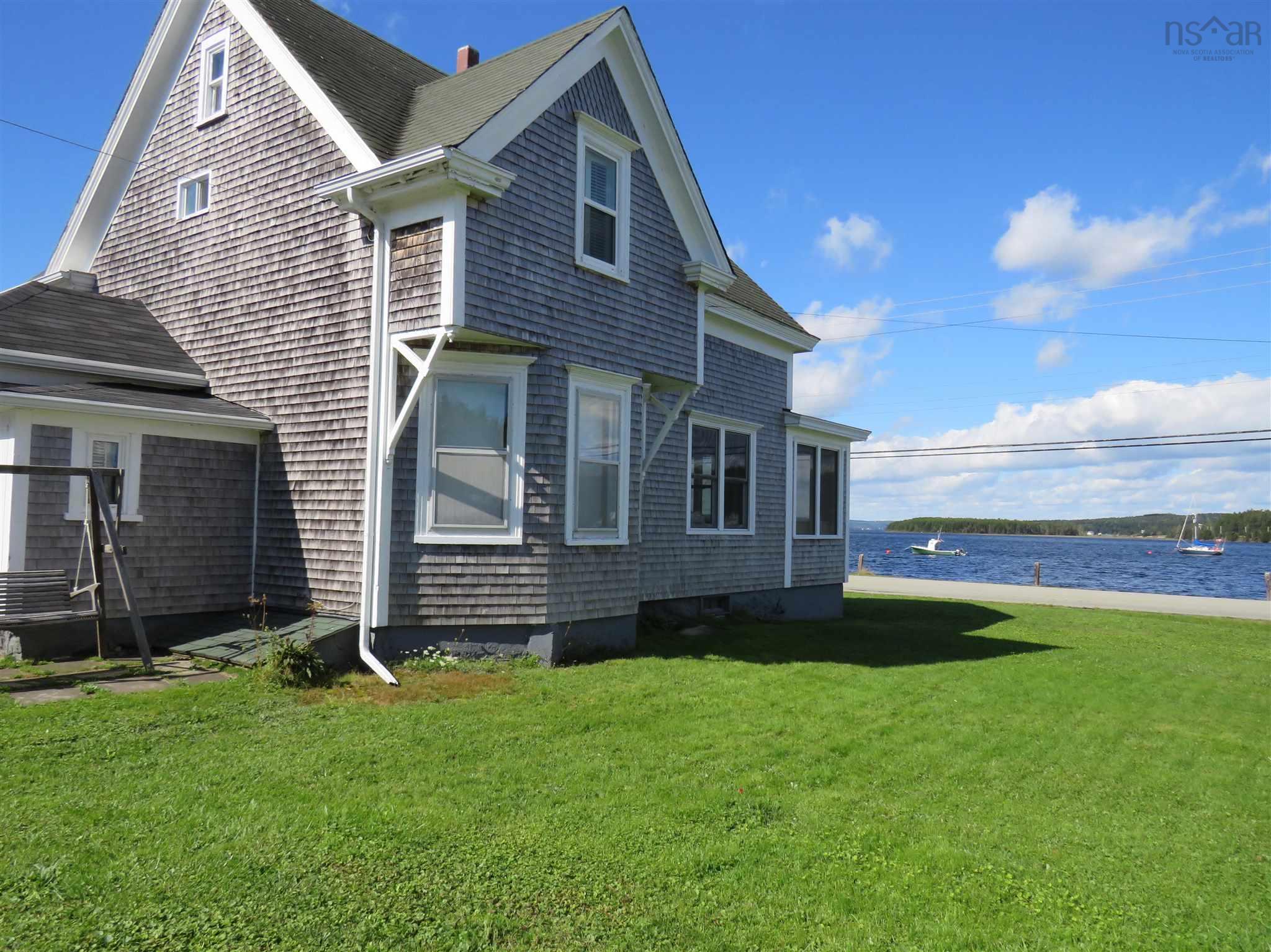 $499,000.00: 91 Lower LaHave Road, Riverport