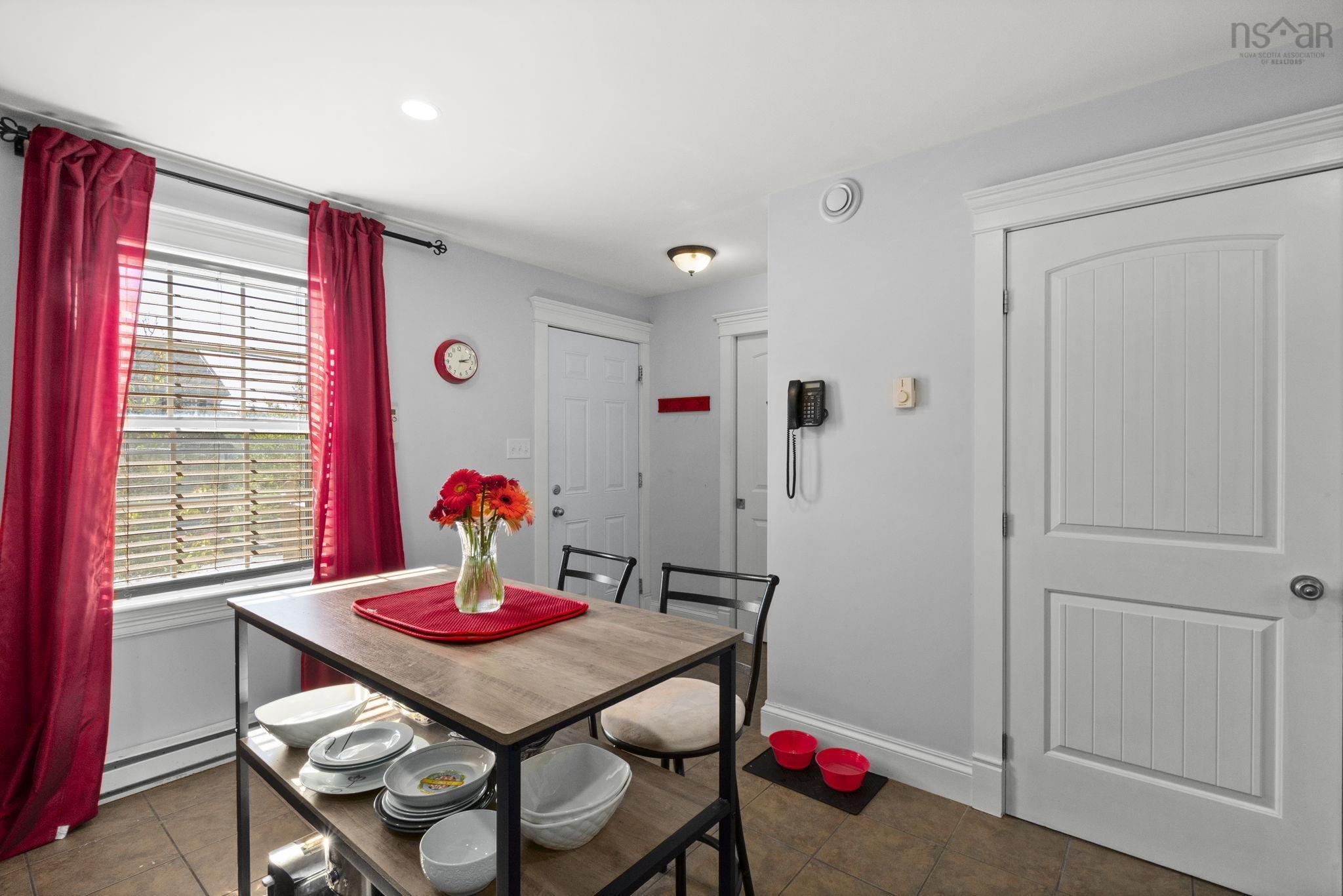 25 Middle Street, Dartmouth, NS (MLS 202602054)