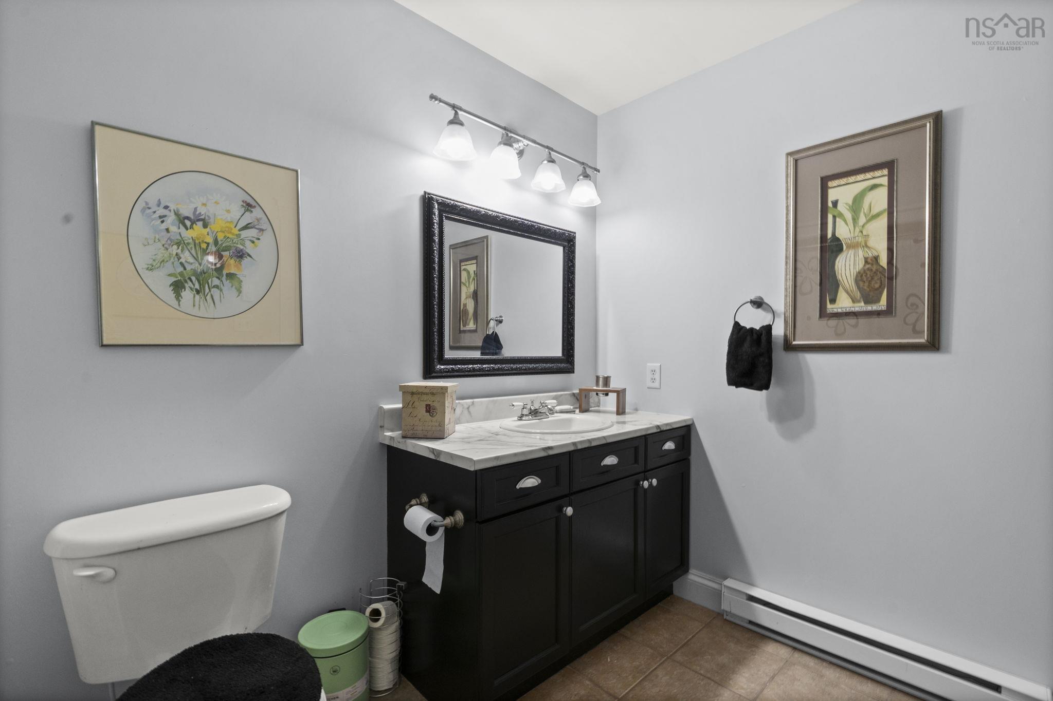 25 Middle Street, Dartmouth, NS (MLS 202602054)