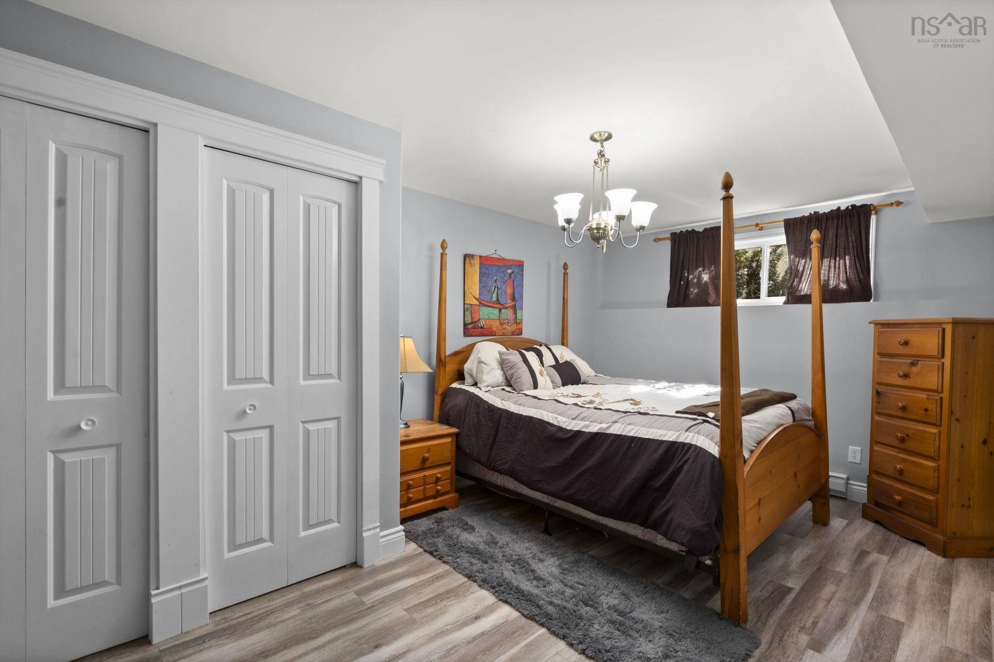 25 Middle Street, Dartmouth, NS (MLS 202602054)