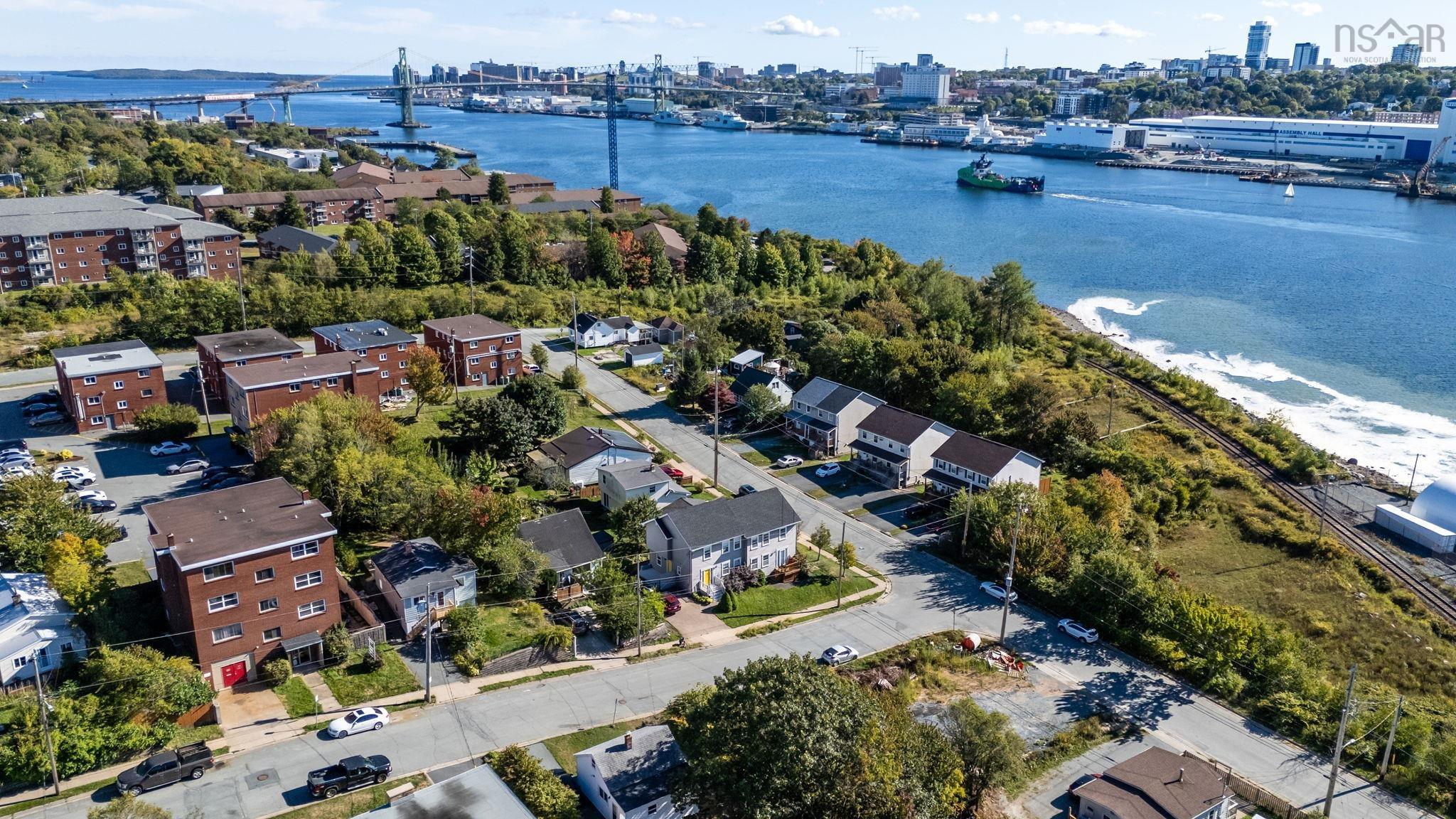 25 Middle Street, Dartmouth, NS (MLS 202602054)