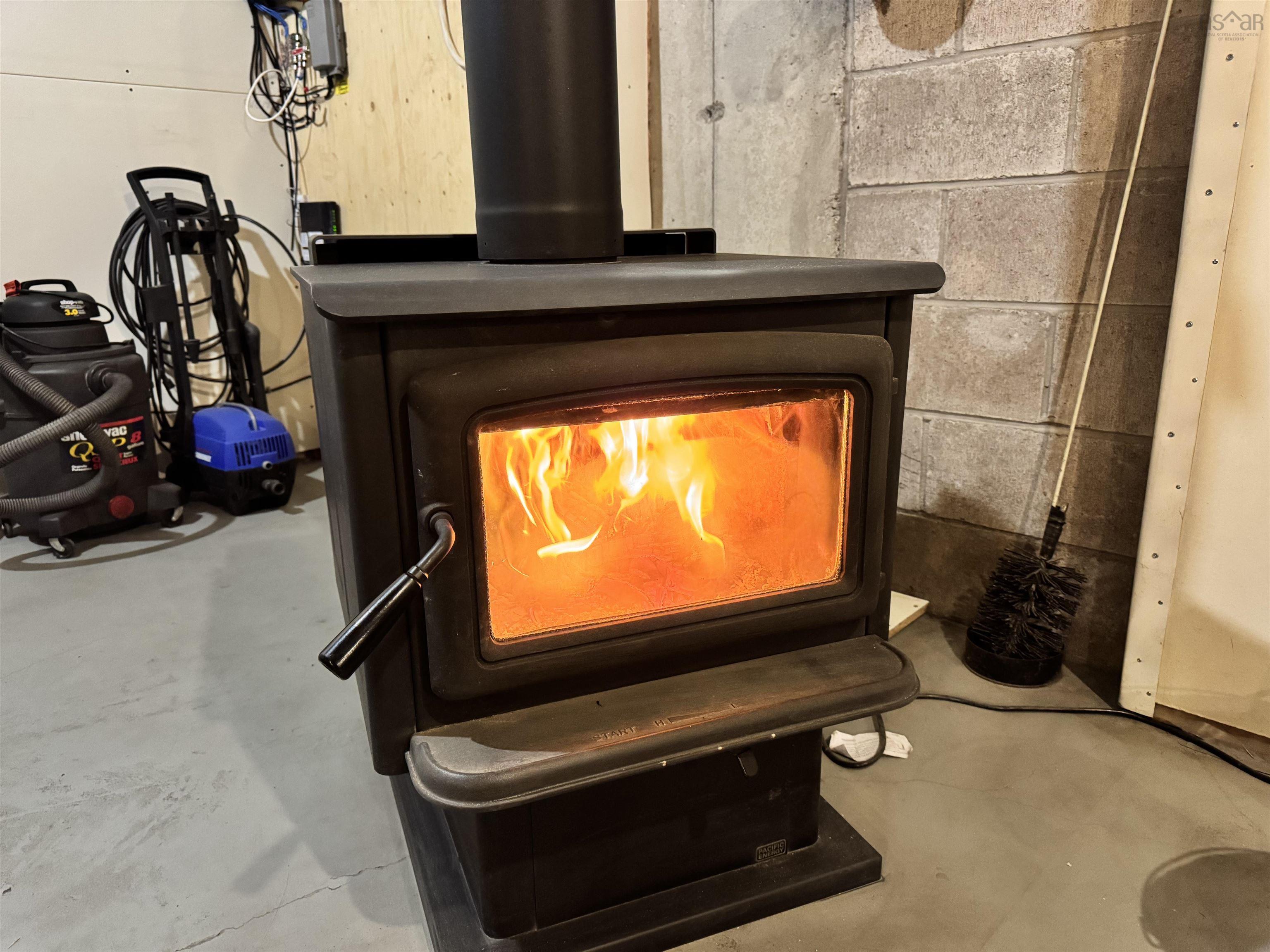 $635,000.00: 28 Glenabbey Drive, Murray Siding