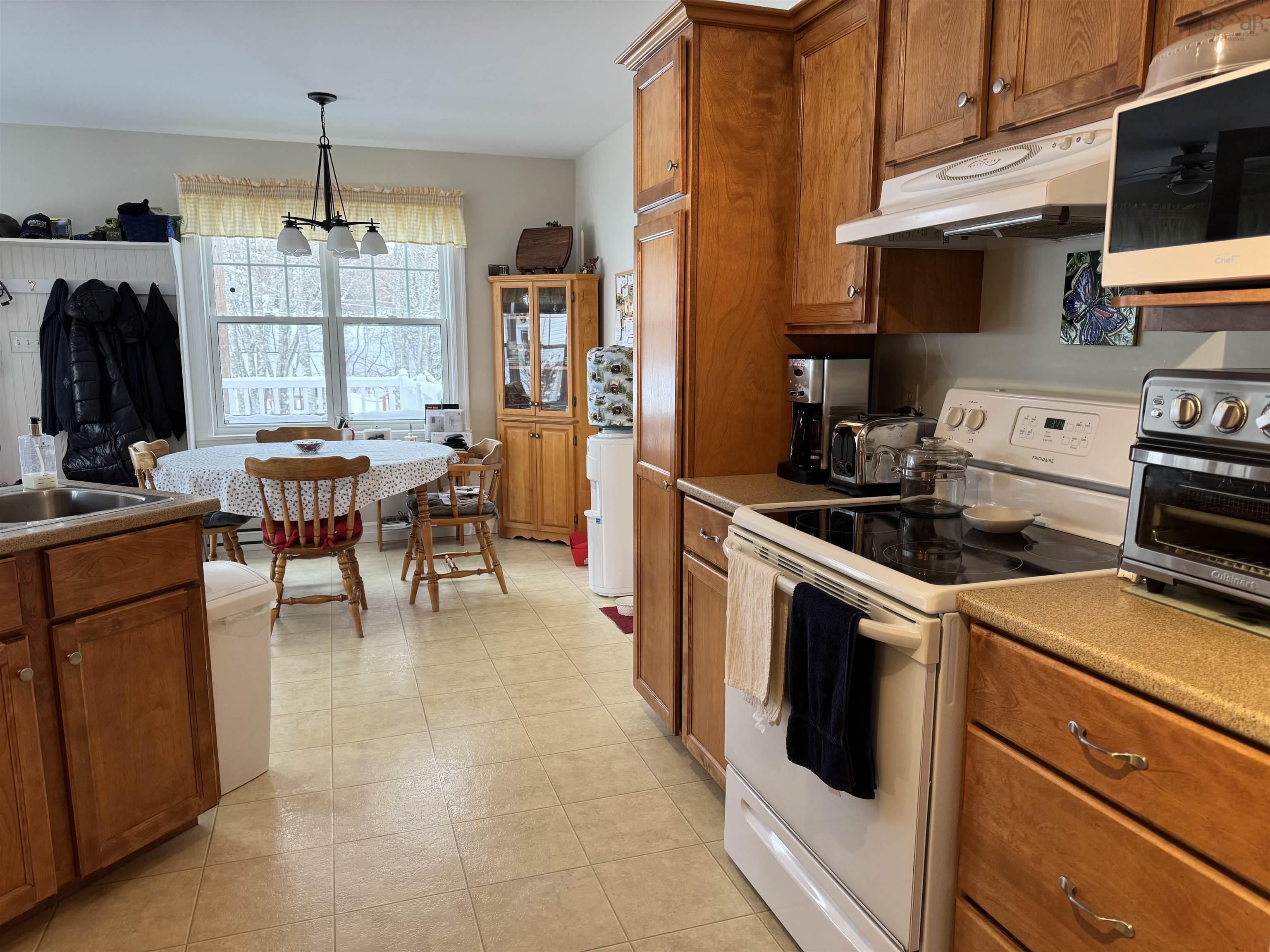 $635,000.00: 28 Glenabbey Drive, Murray Siding