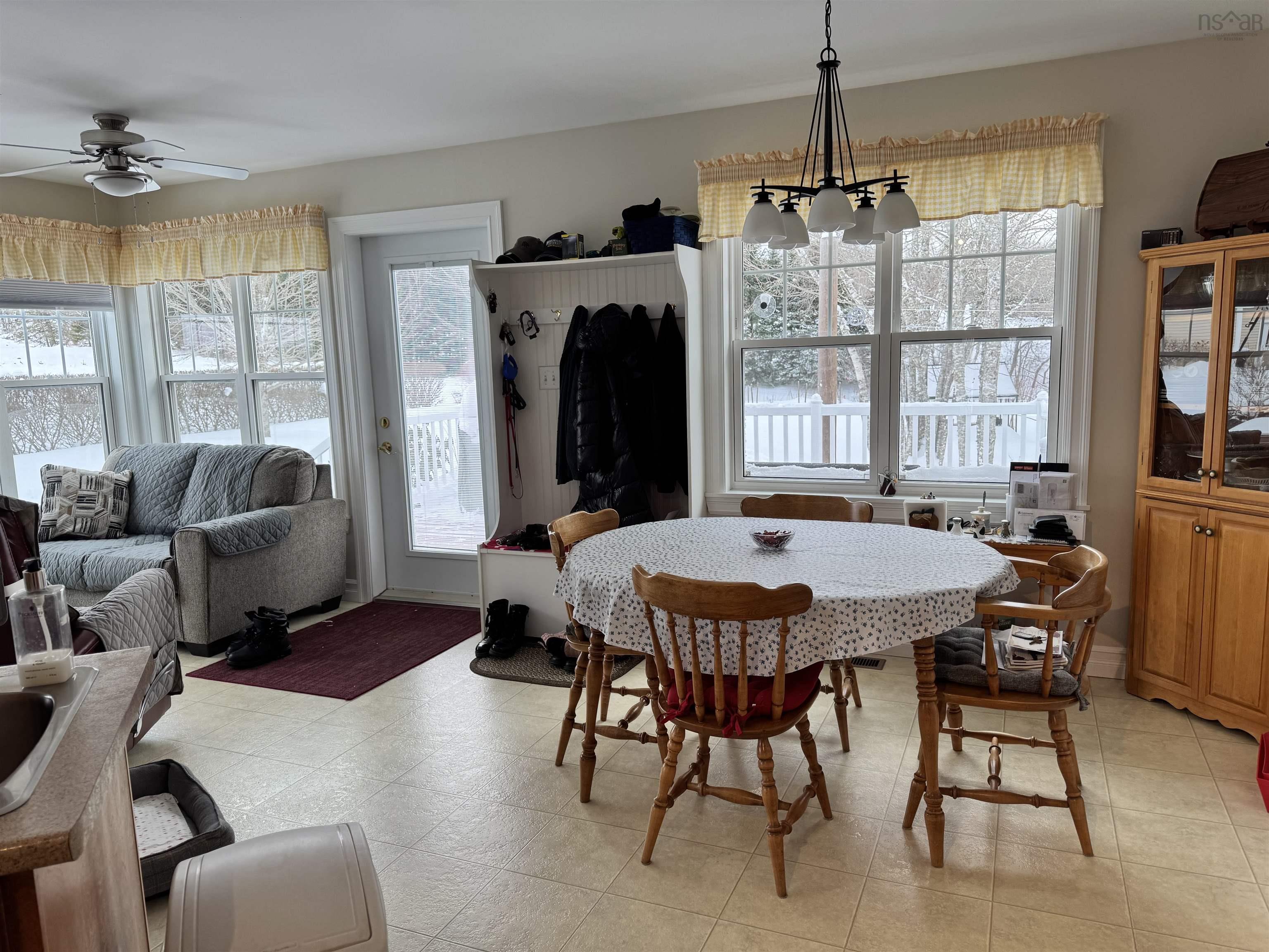 $635,000.00: 28 Glenabbey Drive, Murray Siding