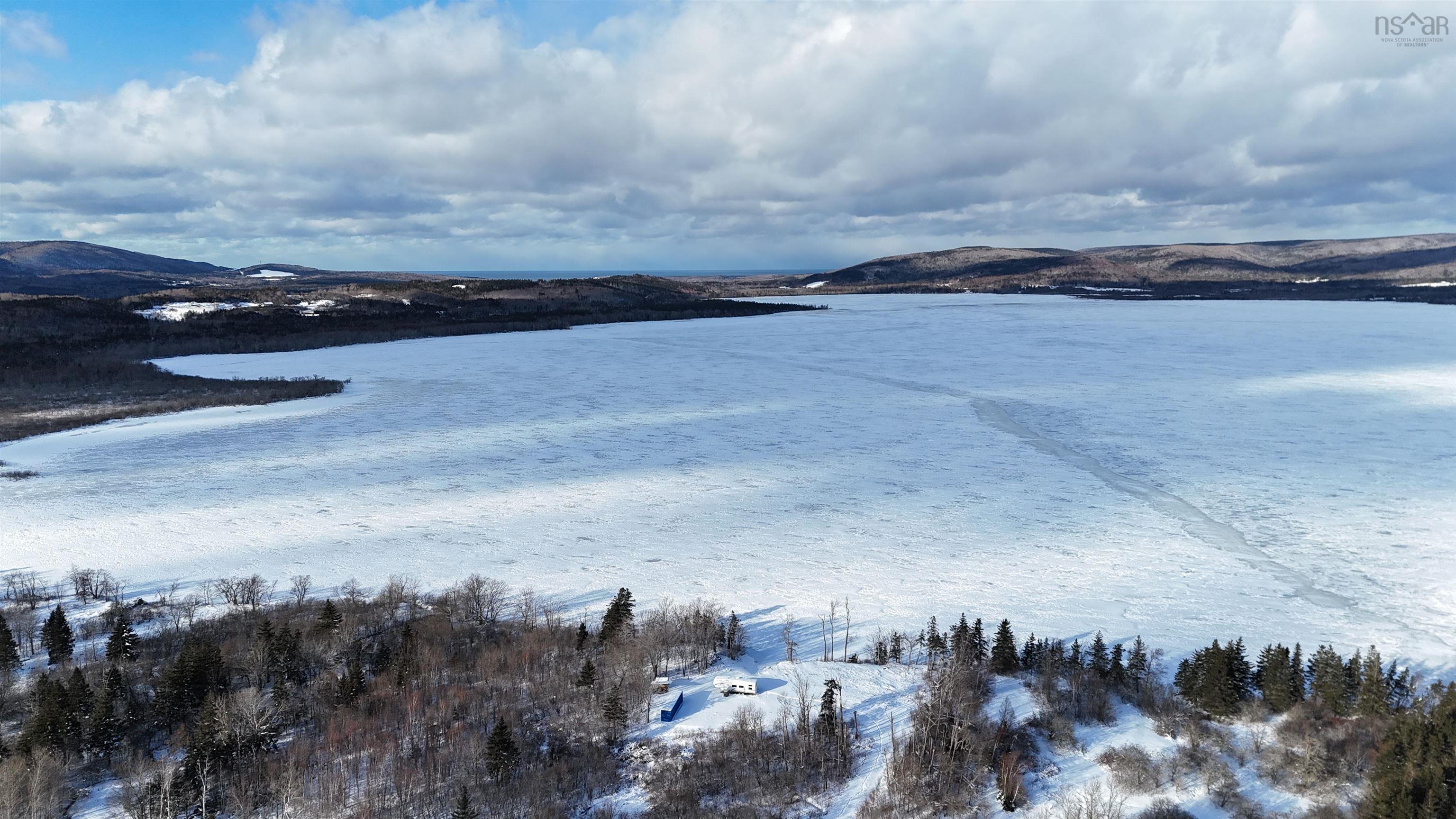 $329,000.00: 941 West Lake Ainslie Road, West Lake Ainslie