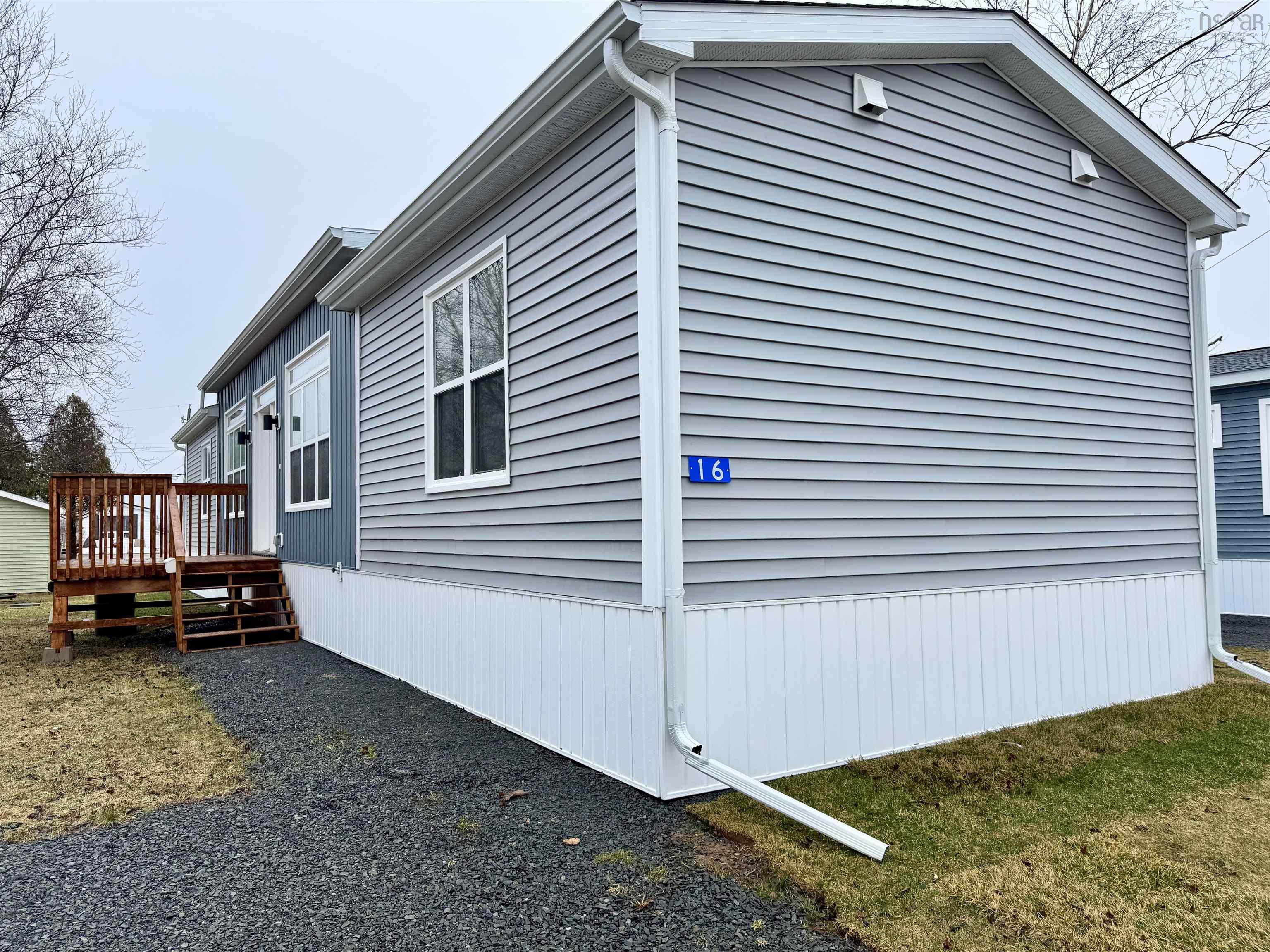$279,000.00: 16 Christopher Avenue, Mount Uniacke