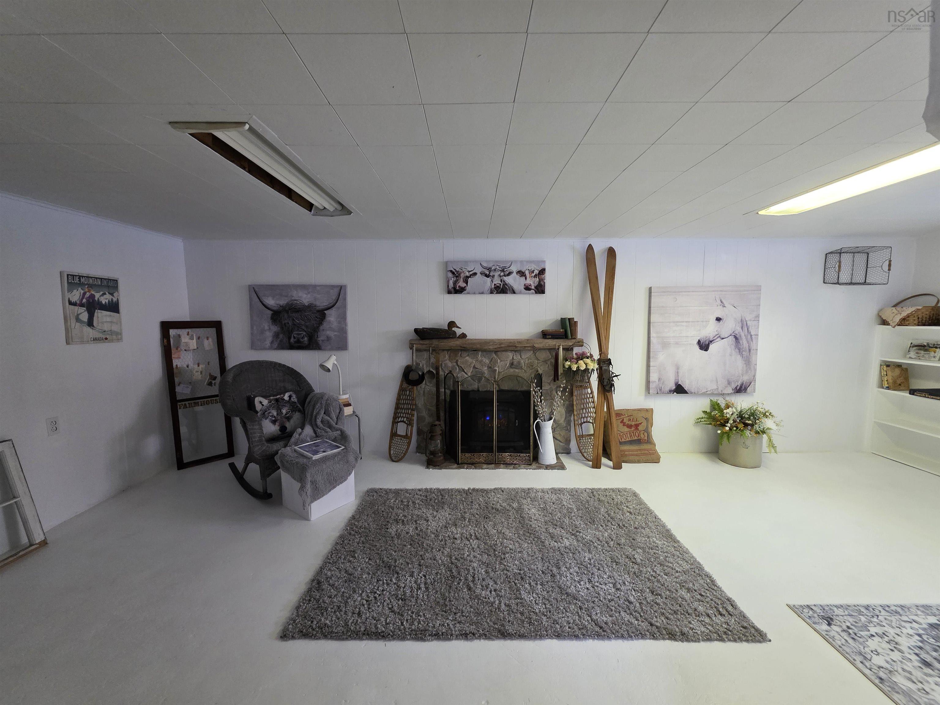 $269,900.00: 732 Gardiner Road, Gardiner Mines