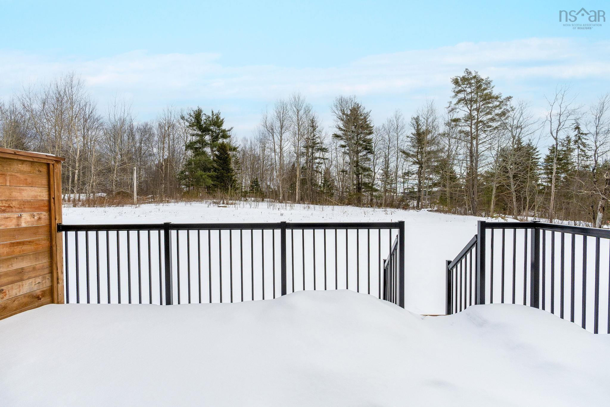 $529,900.00: 855 Highway 2, Elmsdale