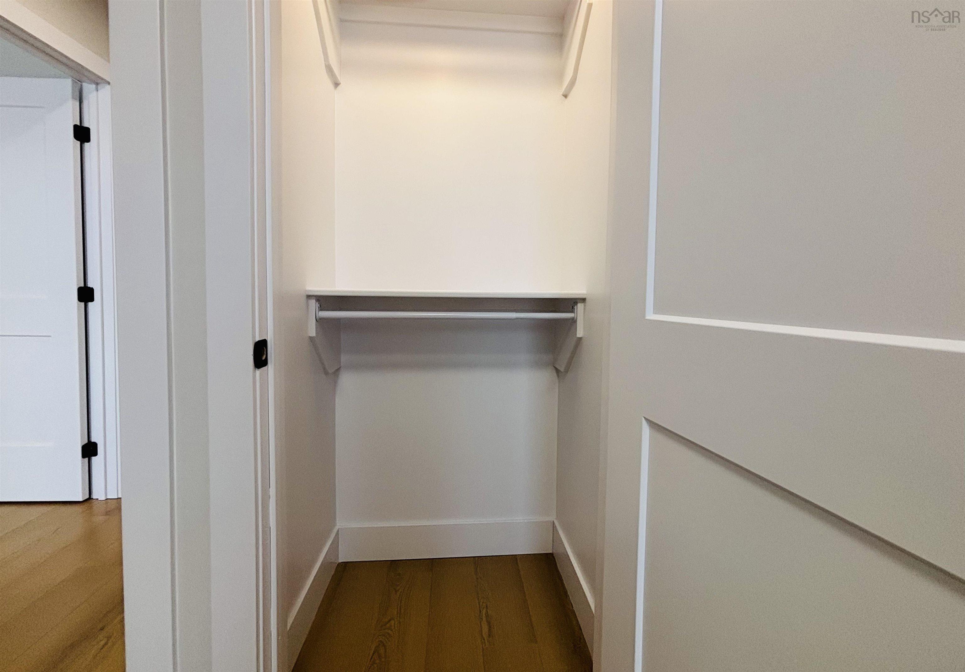 $539,900.00: 855 Highway 2, Elmsdale