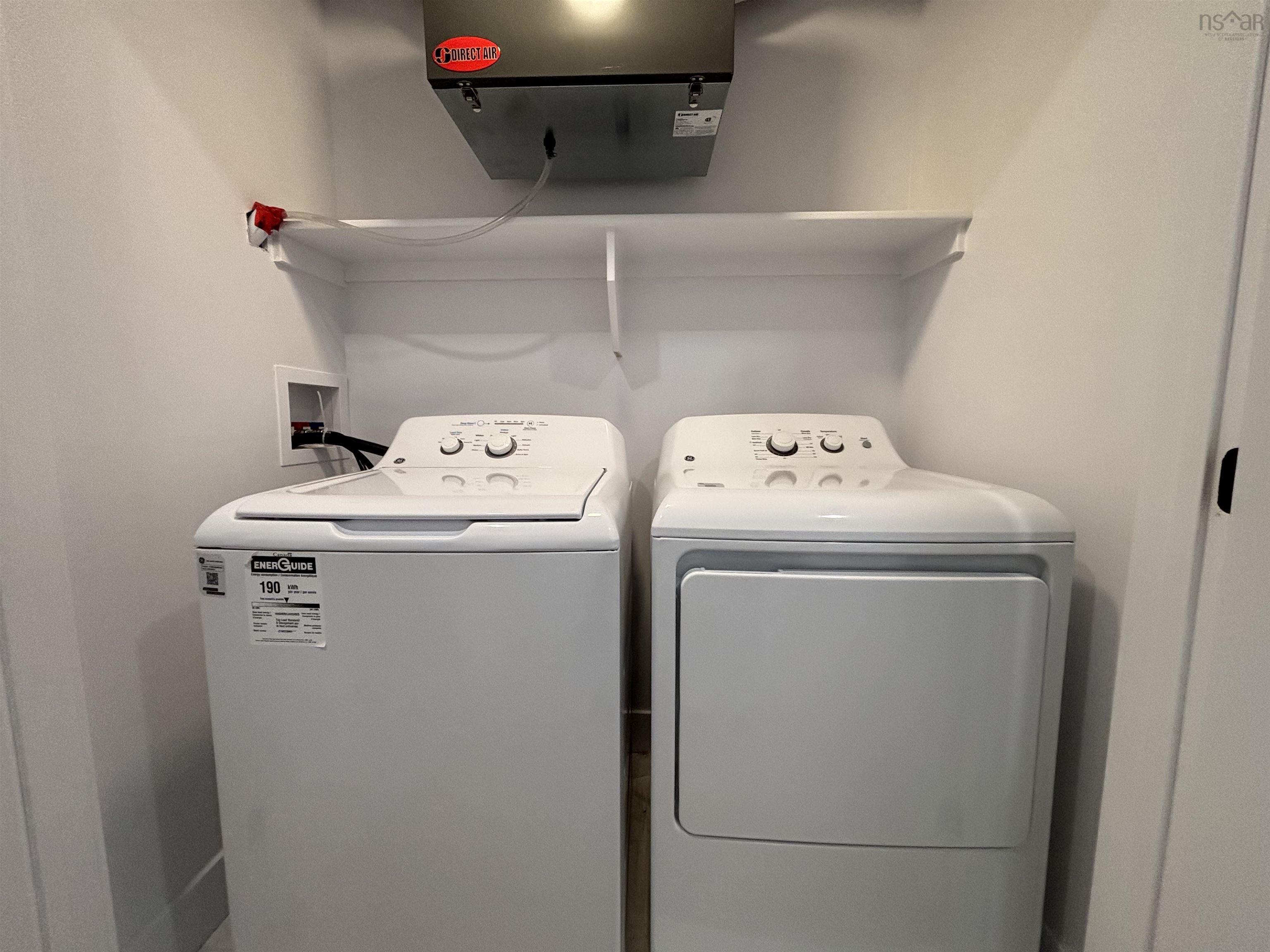 $539,900.00: 855 Highway 2, Elmsdale