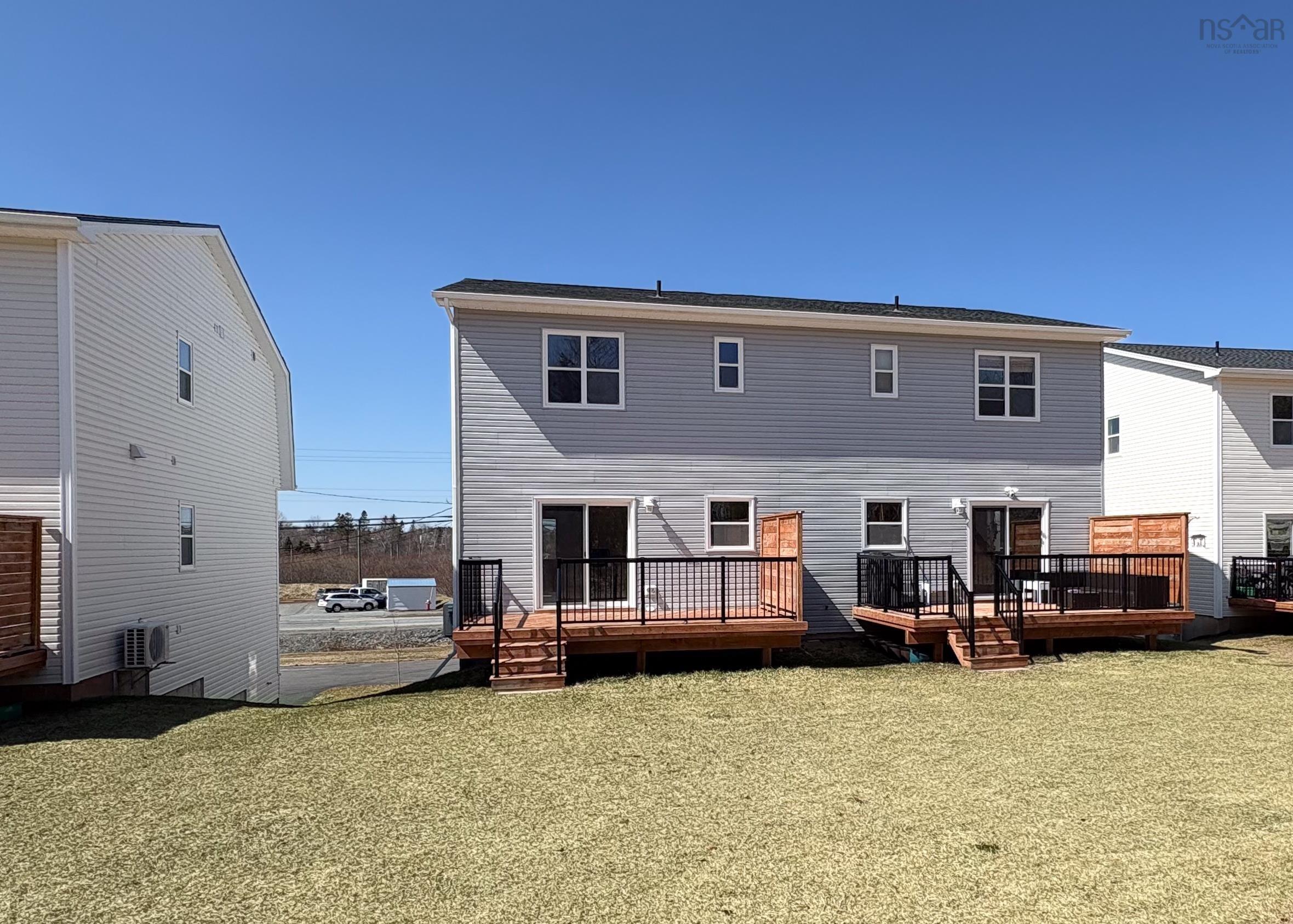 $519,900.00: 855 Highway 2, Elmsdale