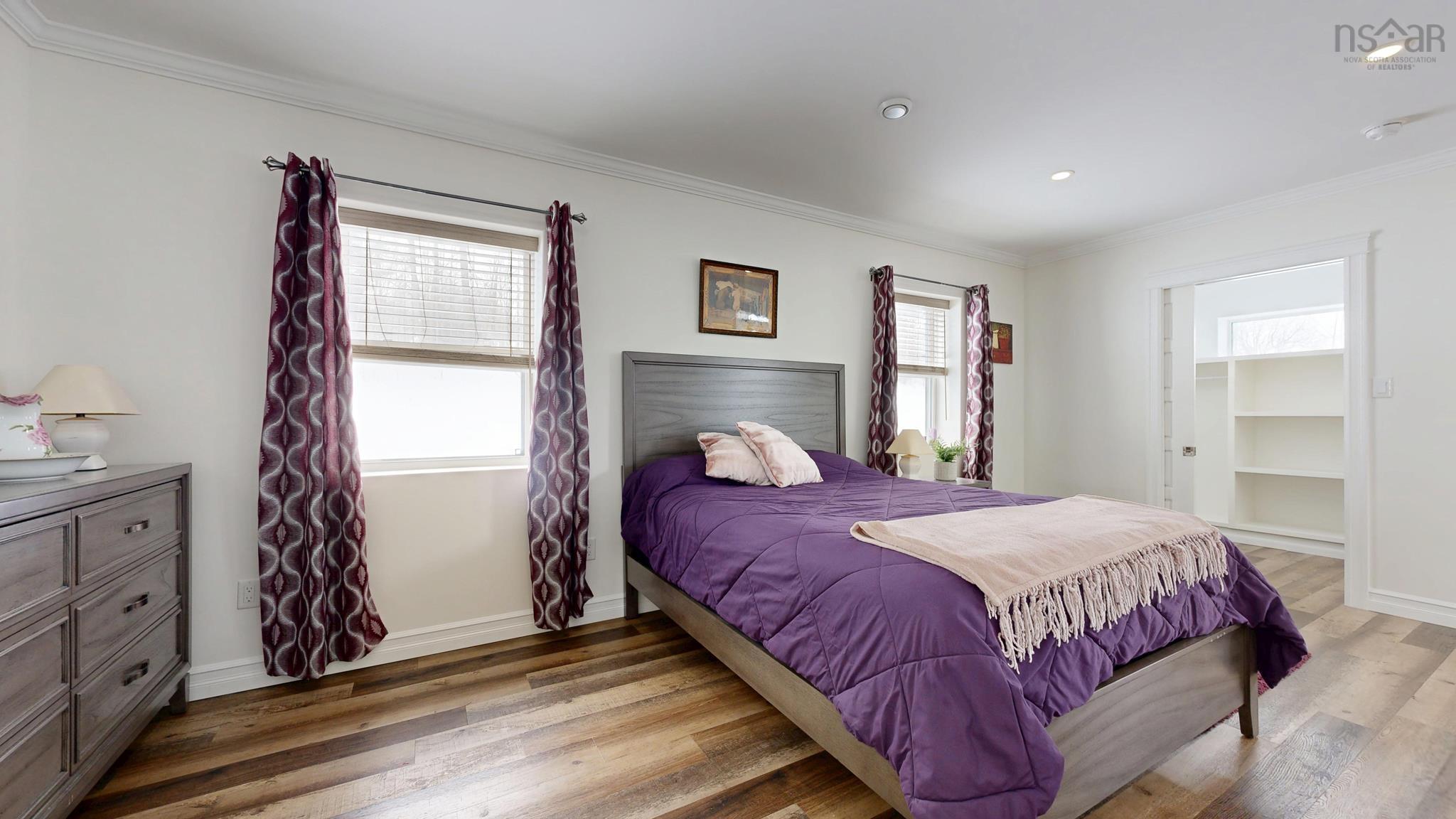 $735,000.00: 6672 Highway 1, Coldbrook