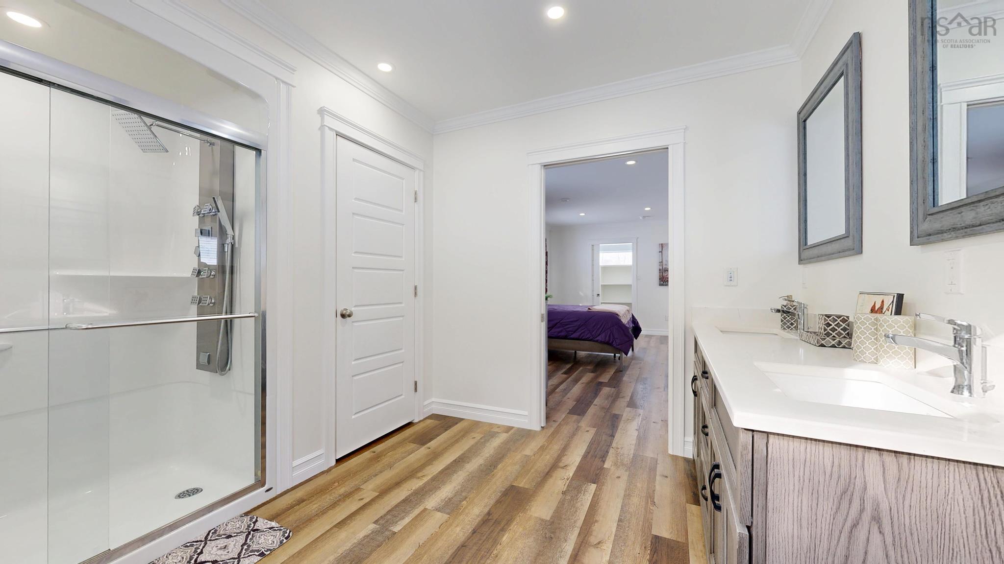 $735,000.00: 6672 Highway 1, Coldbrook