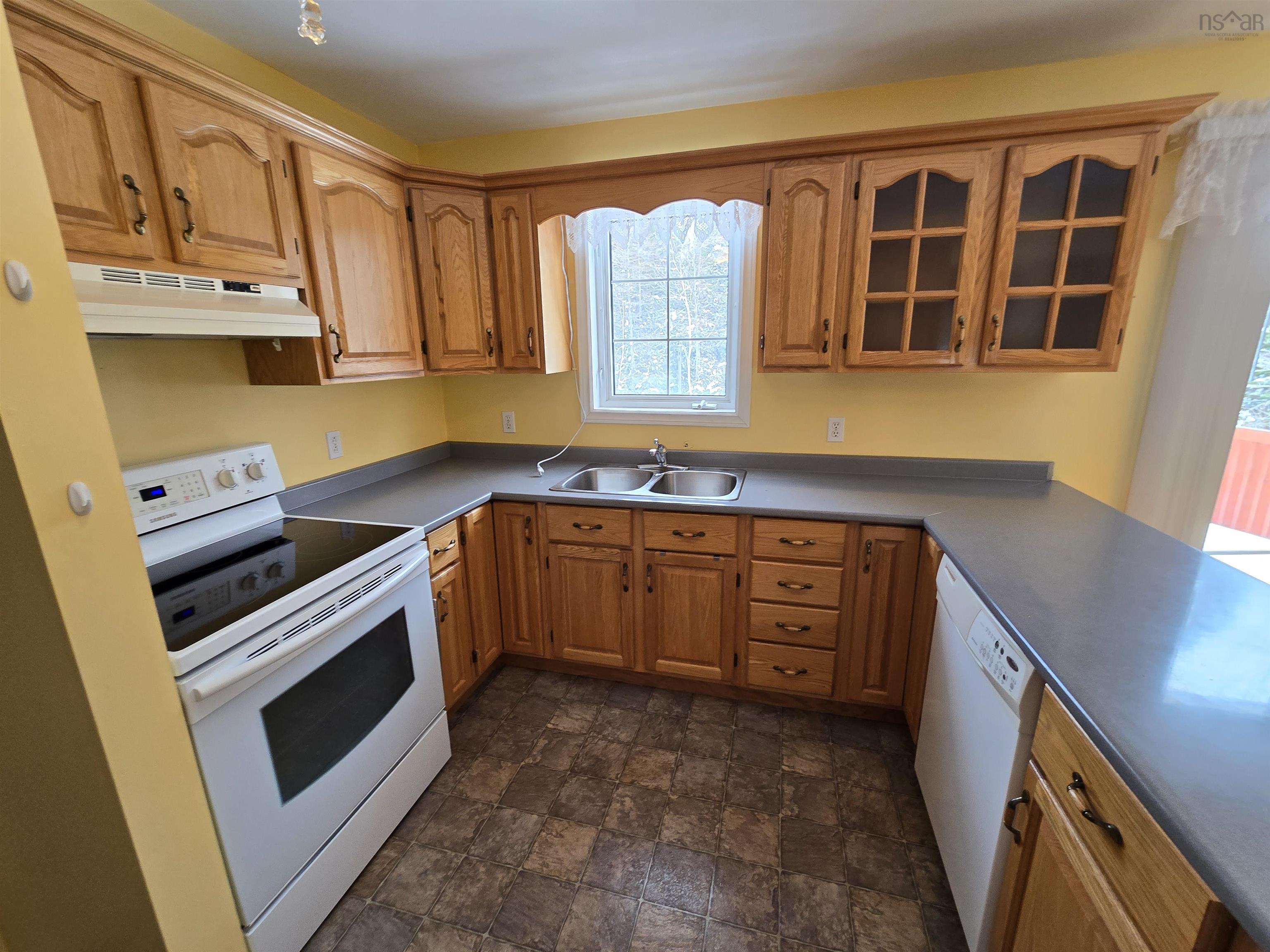 $399,900.00: 47 River Road, Albert Bridge